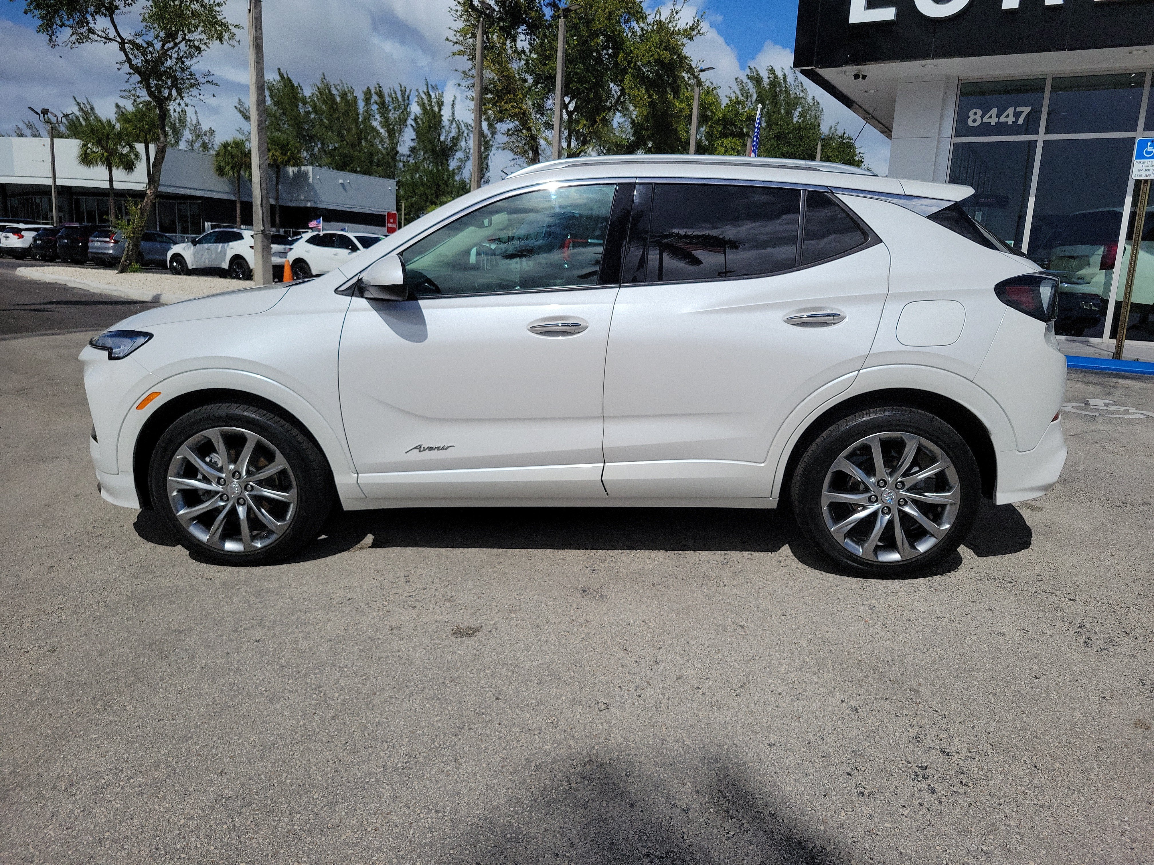 2024 Buick Encore GX Avenir