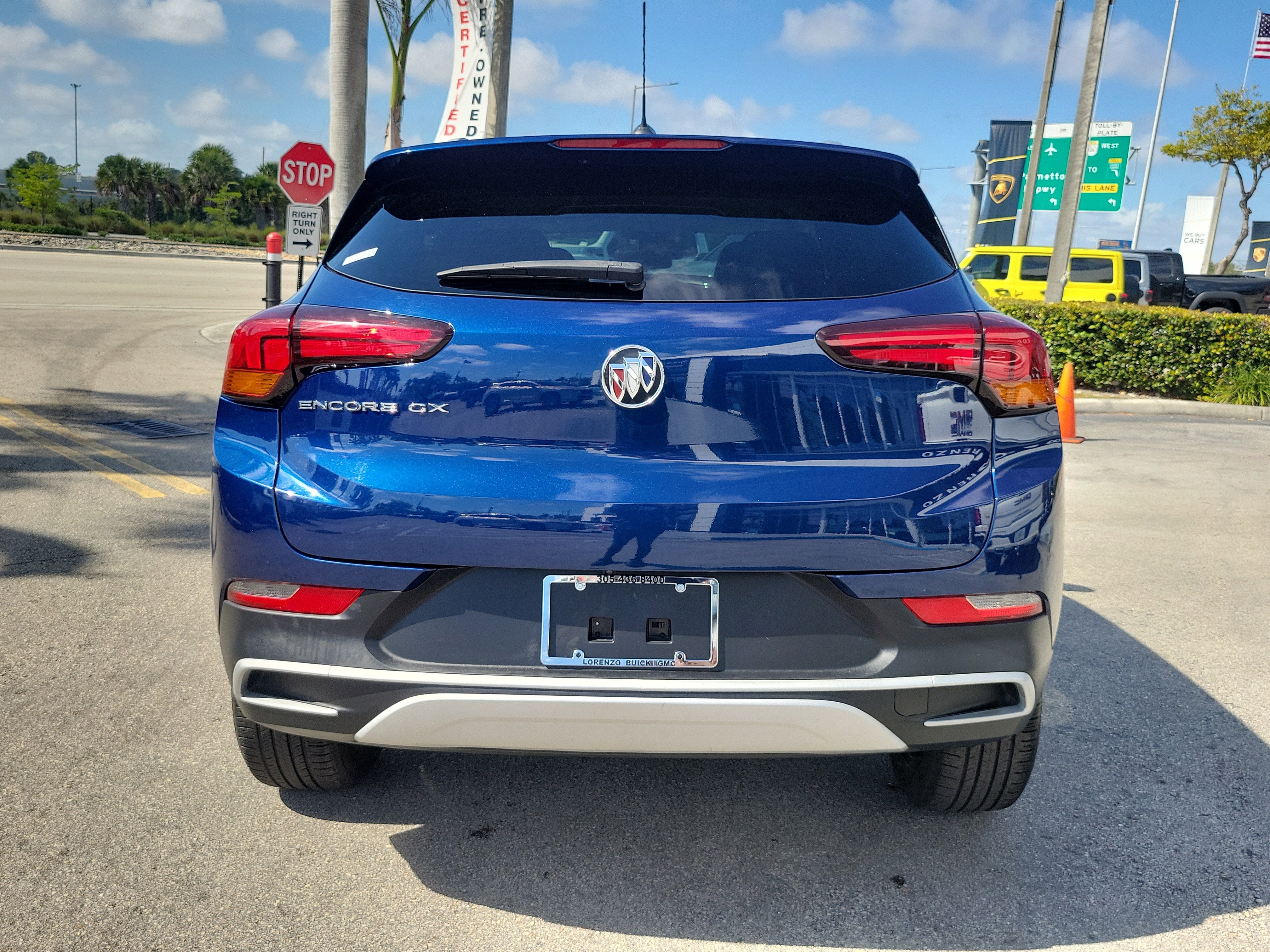 2023 Buick Encore GX Select
