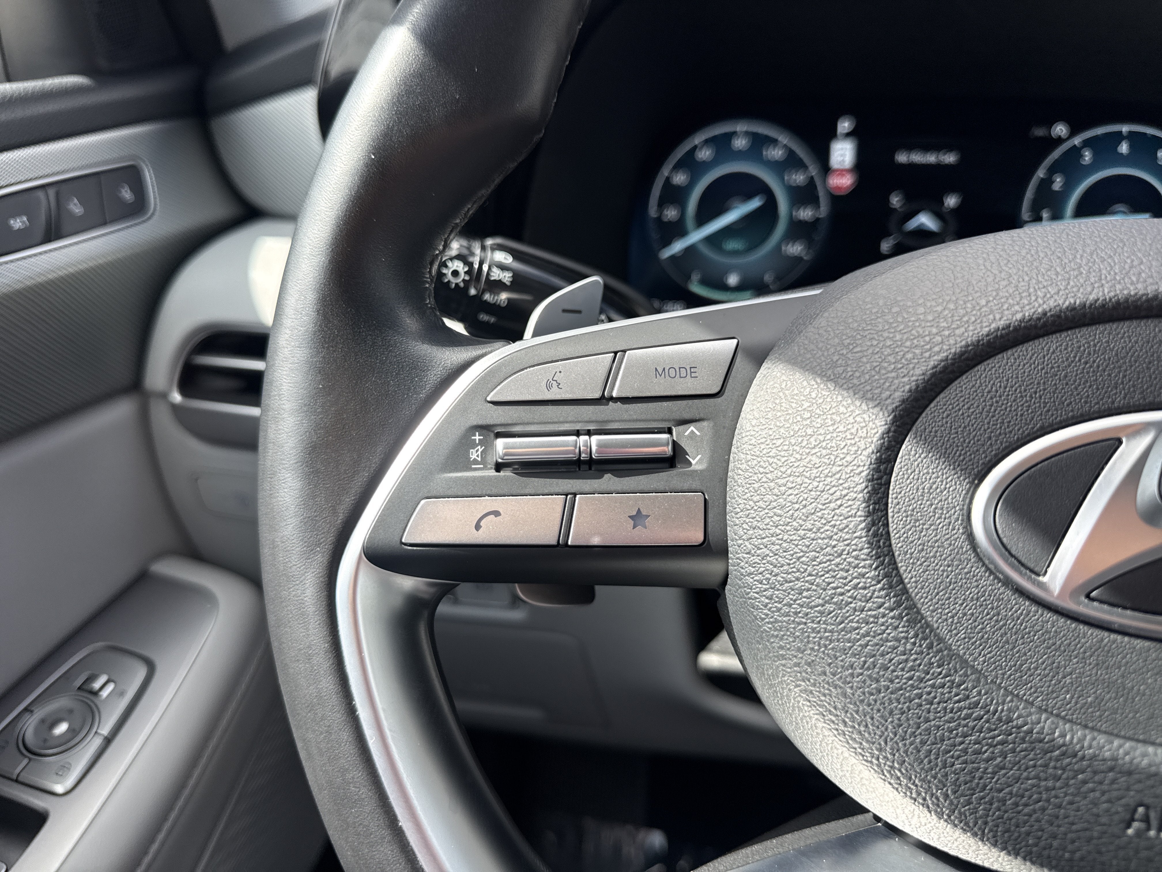 2025 Hyundai Palisade SEL Premium 8P