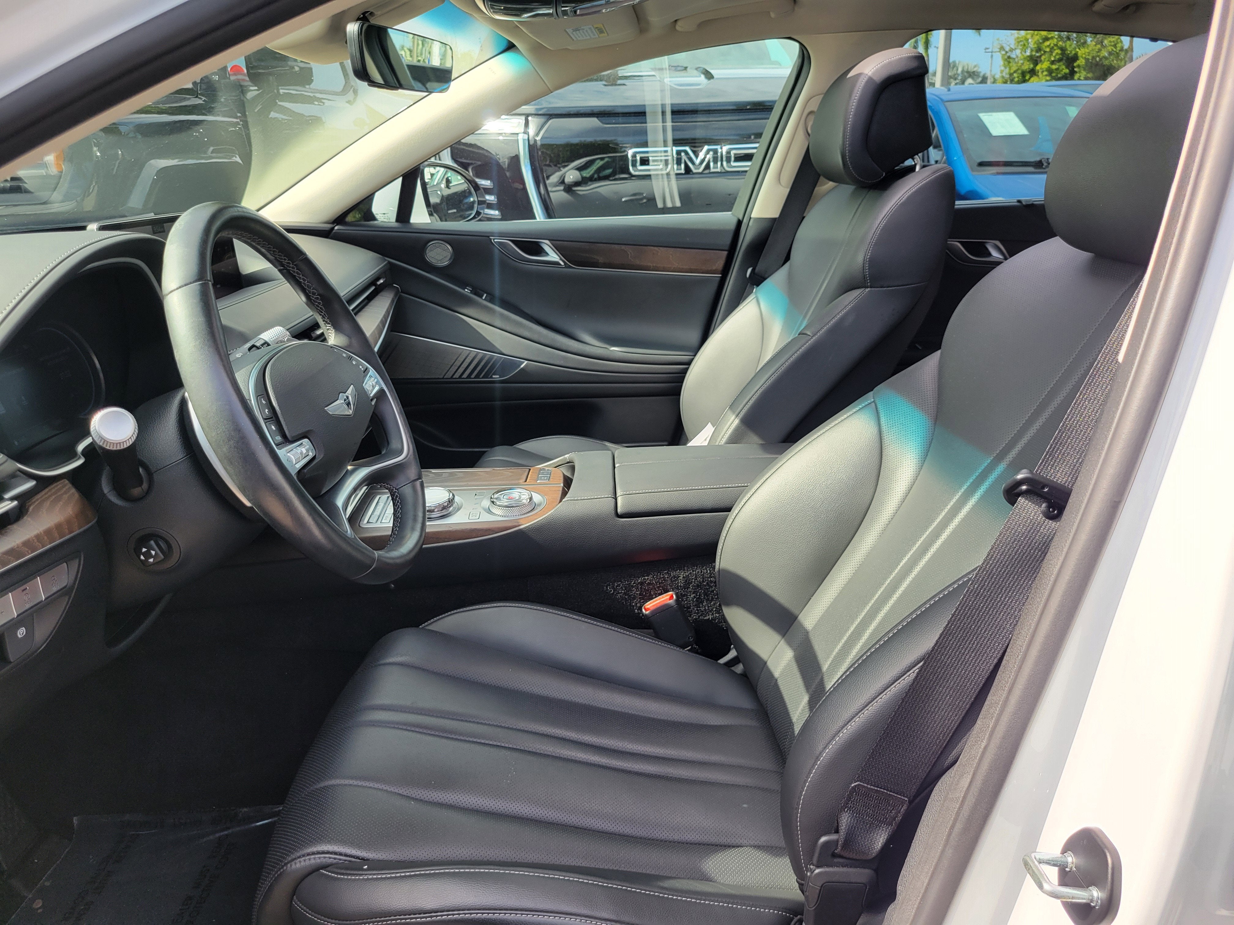 2023 Genesis G80 2.5T