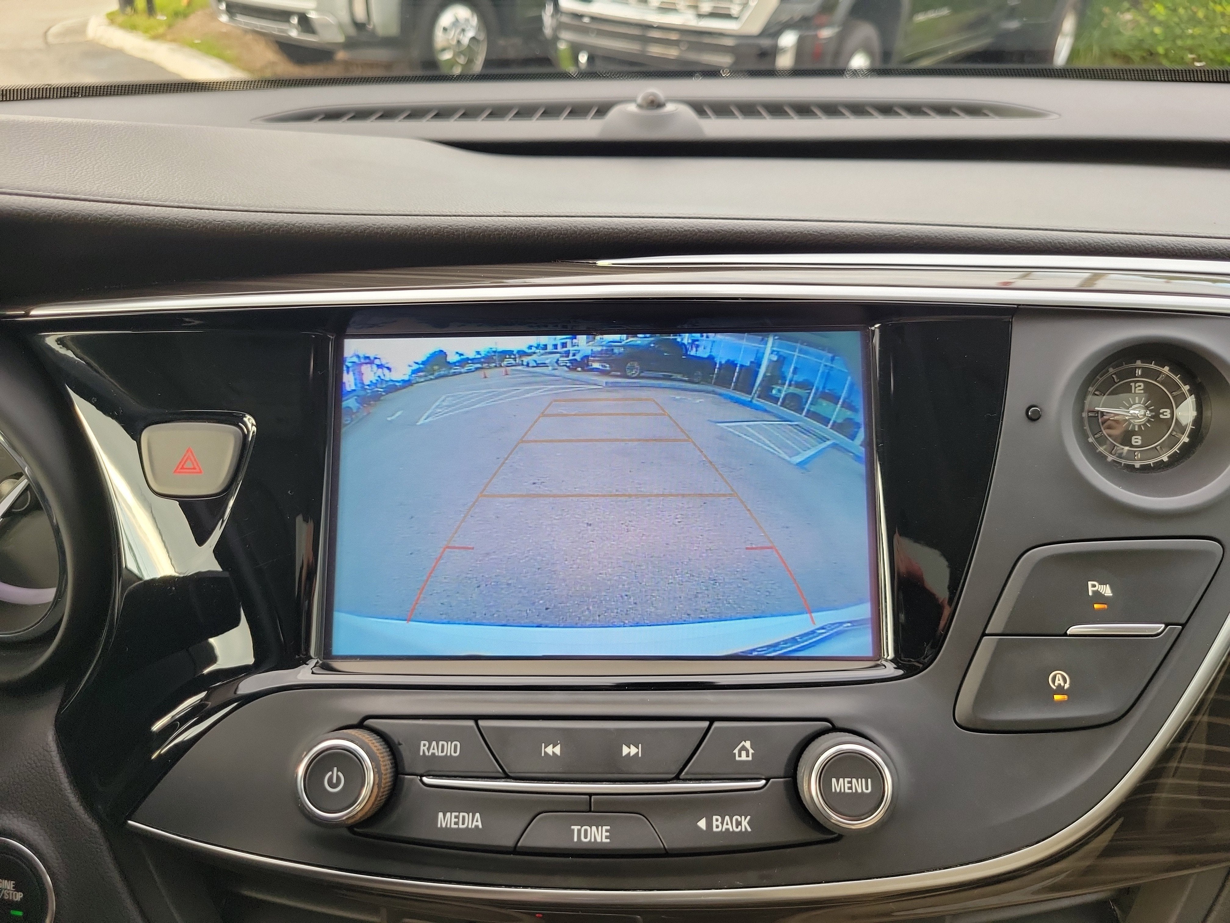 2020 Buick Envision Essence Group