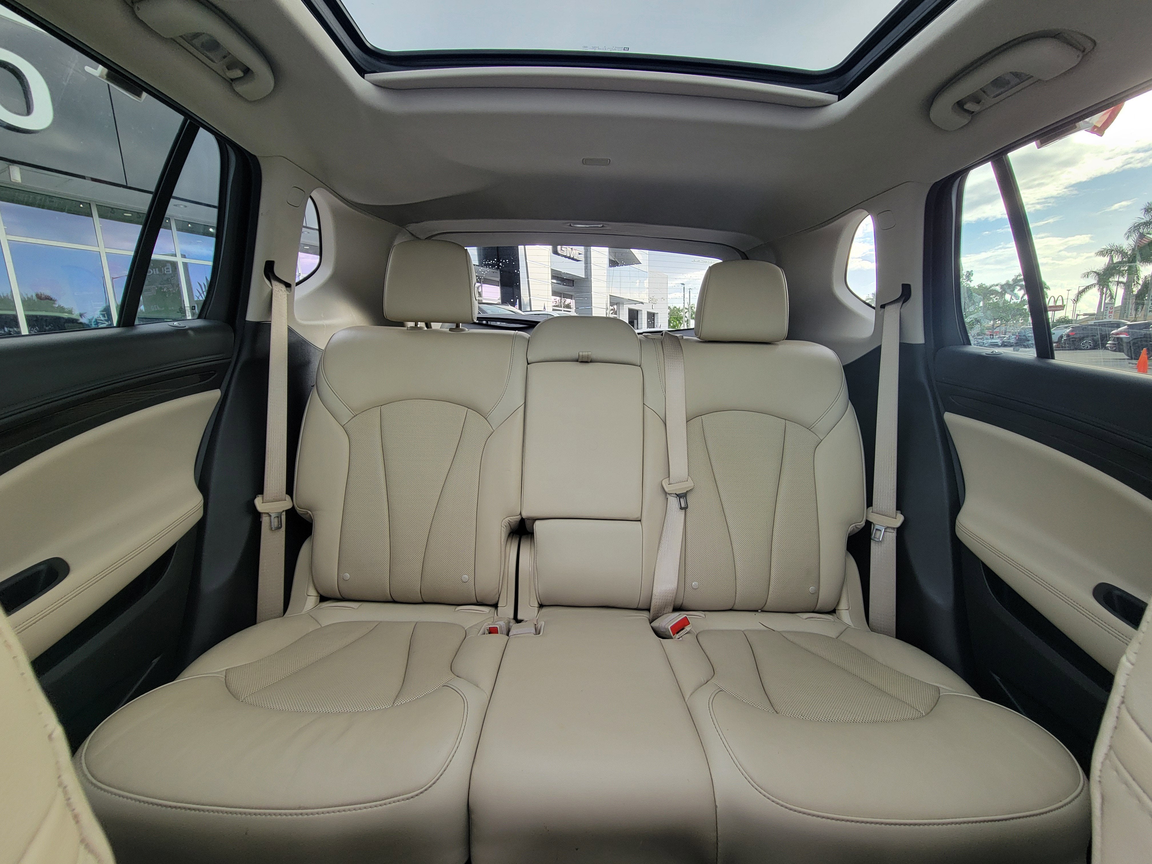 2020 Buick Envision Essence Group