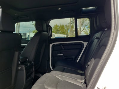 2025 Land Rover Defender S