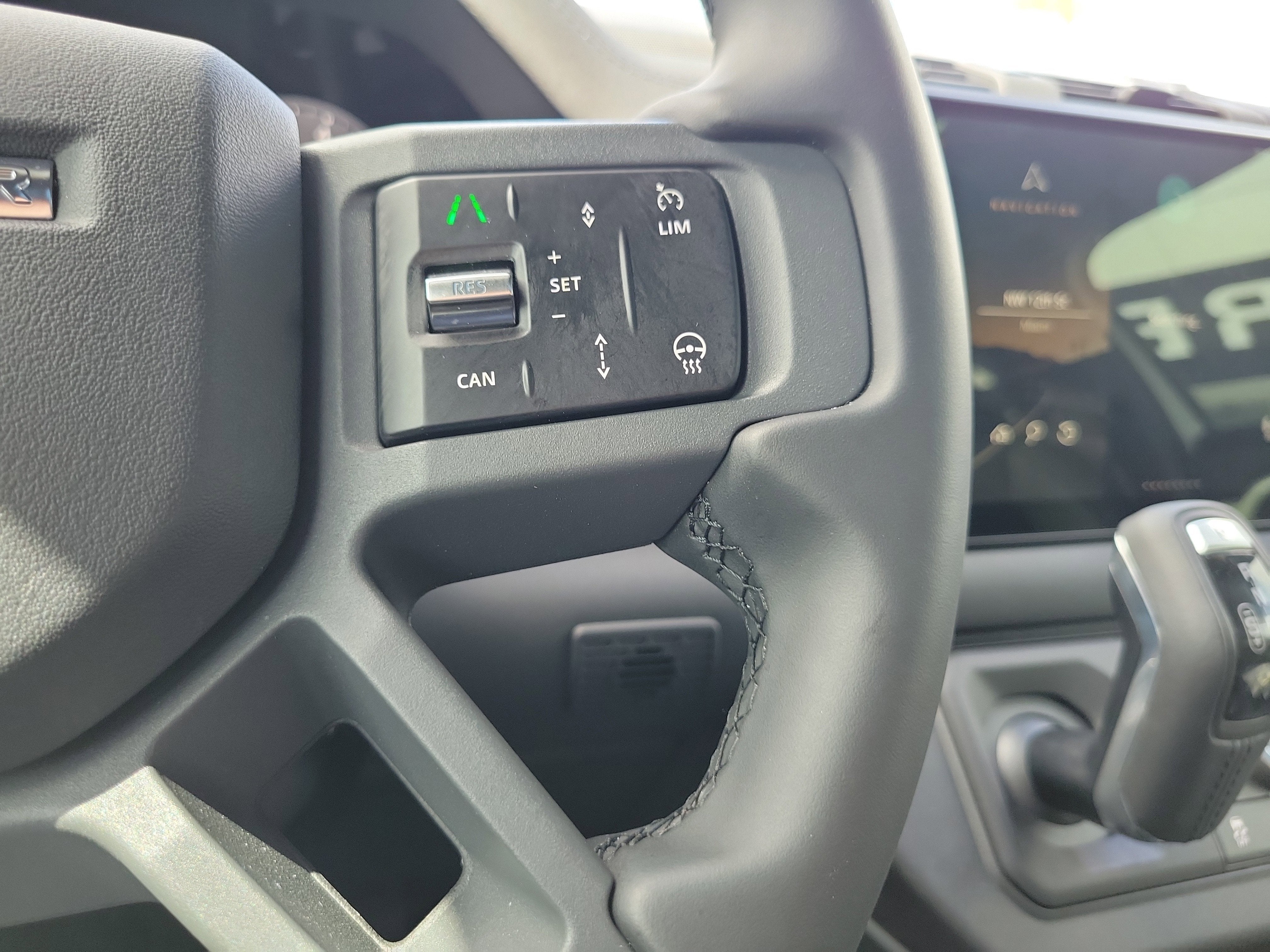 2025 Land Rover Defender S