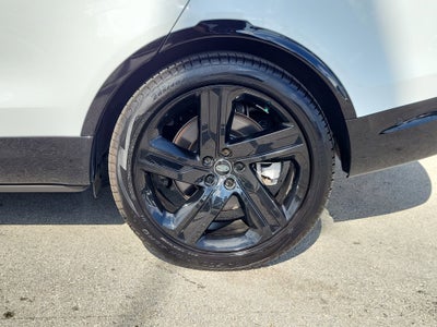 2023 Land Rover Discovery HSE R-Dynamic