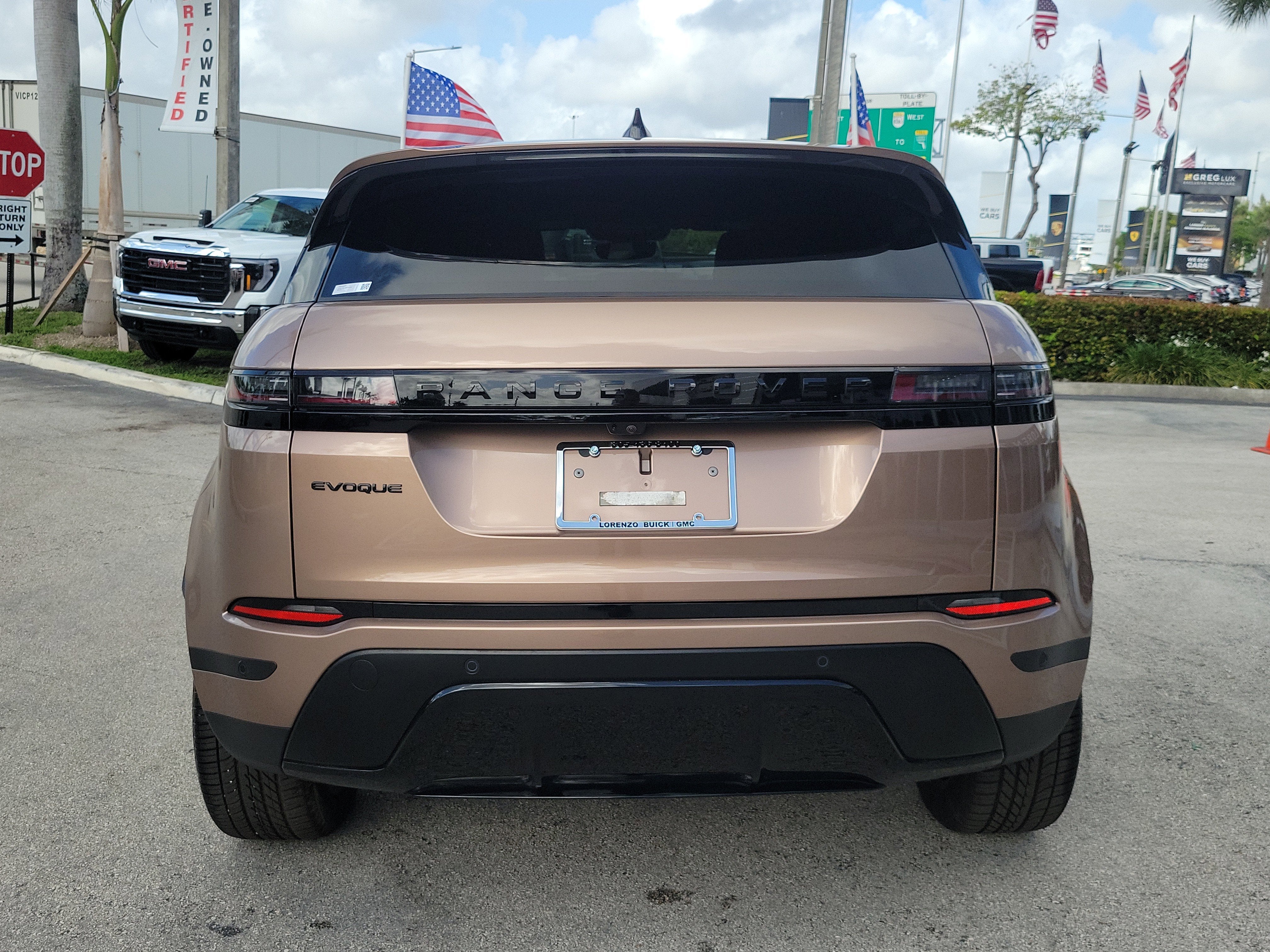 2026 Land Rover Range Rover Evoque Core S