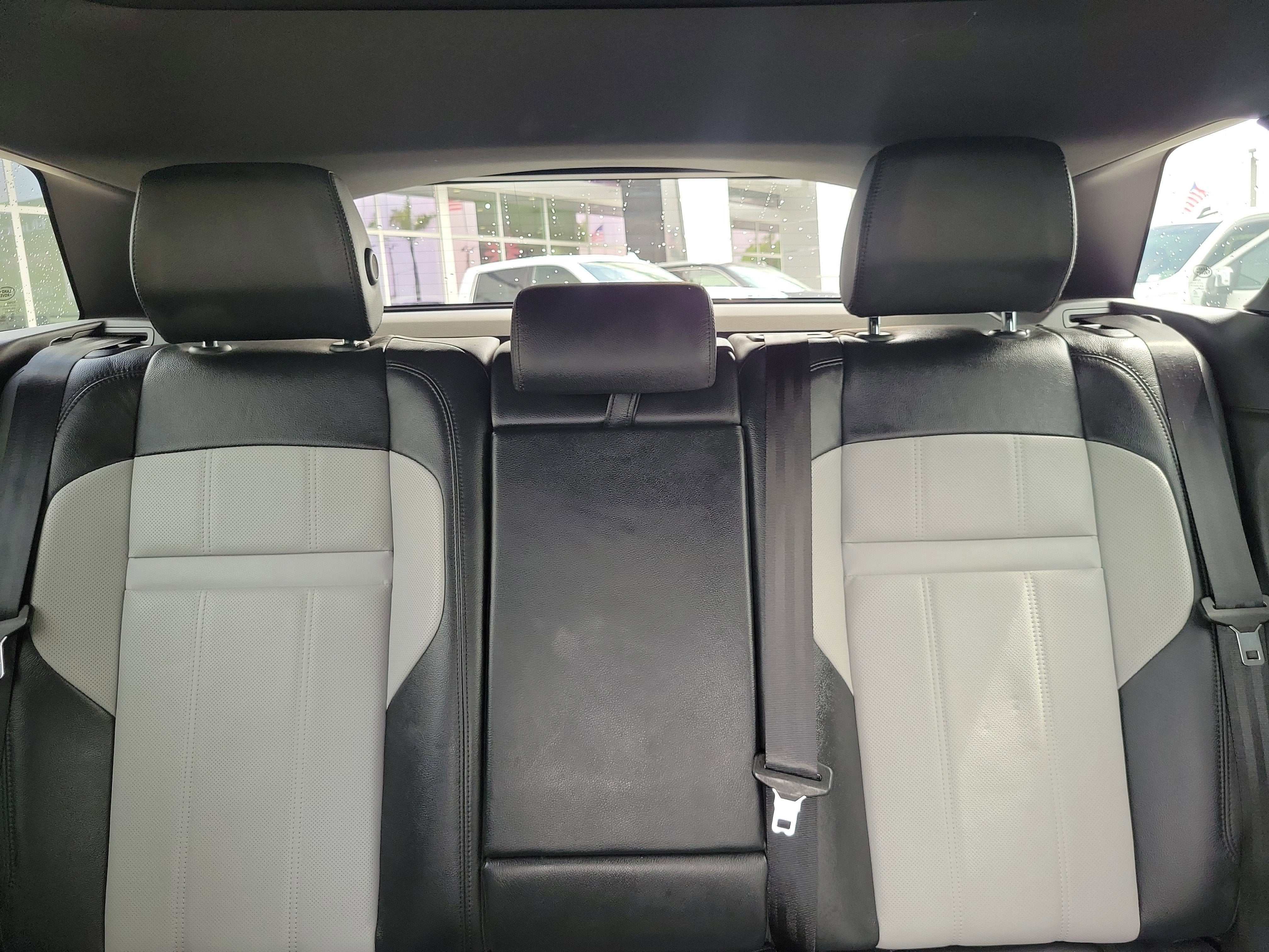 2023 Land Rover Range Rover Evoque R-Dynamic SE