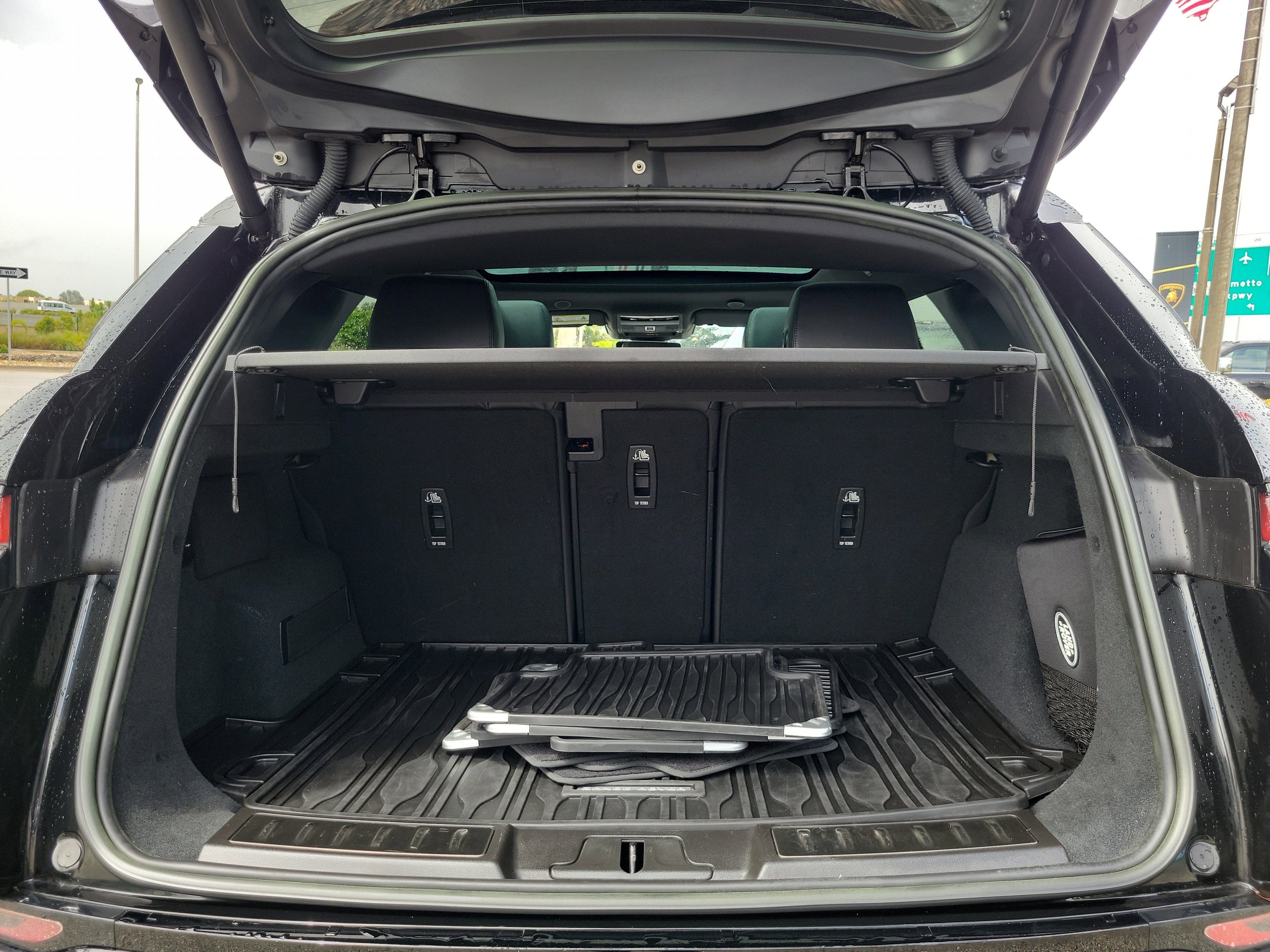 2023 Land Rover Range Rover Evoque R-Dynamic SE