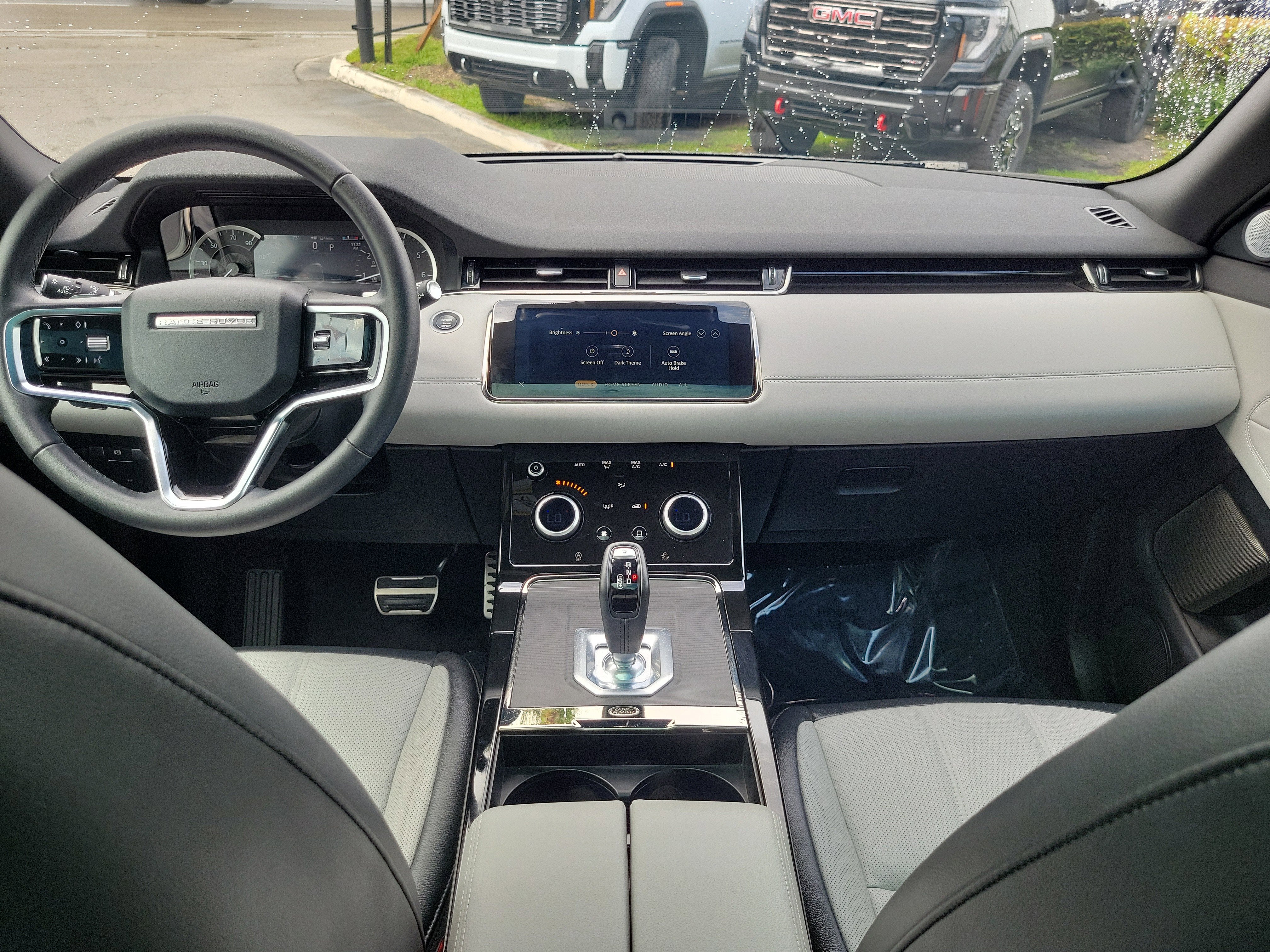 2023 Land Rover Range Rover Evoque R-Dynamic SE