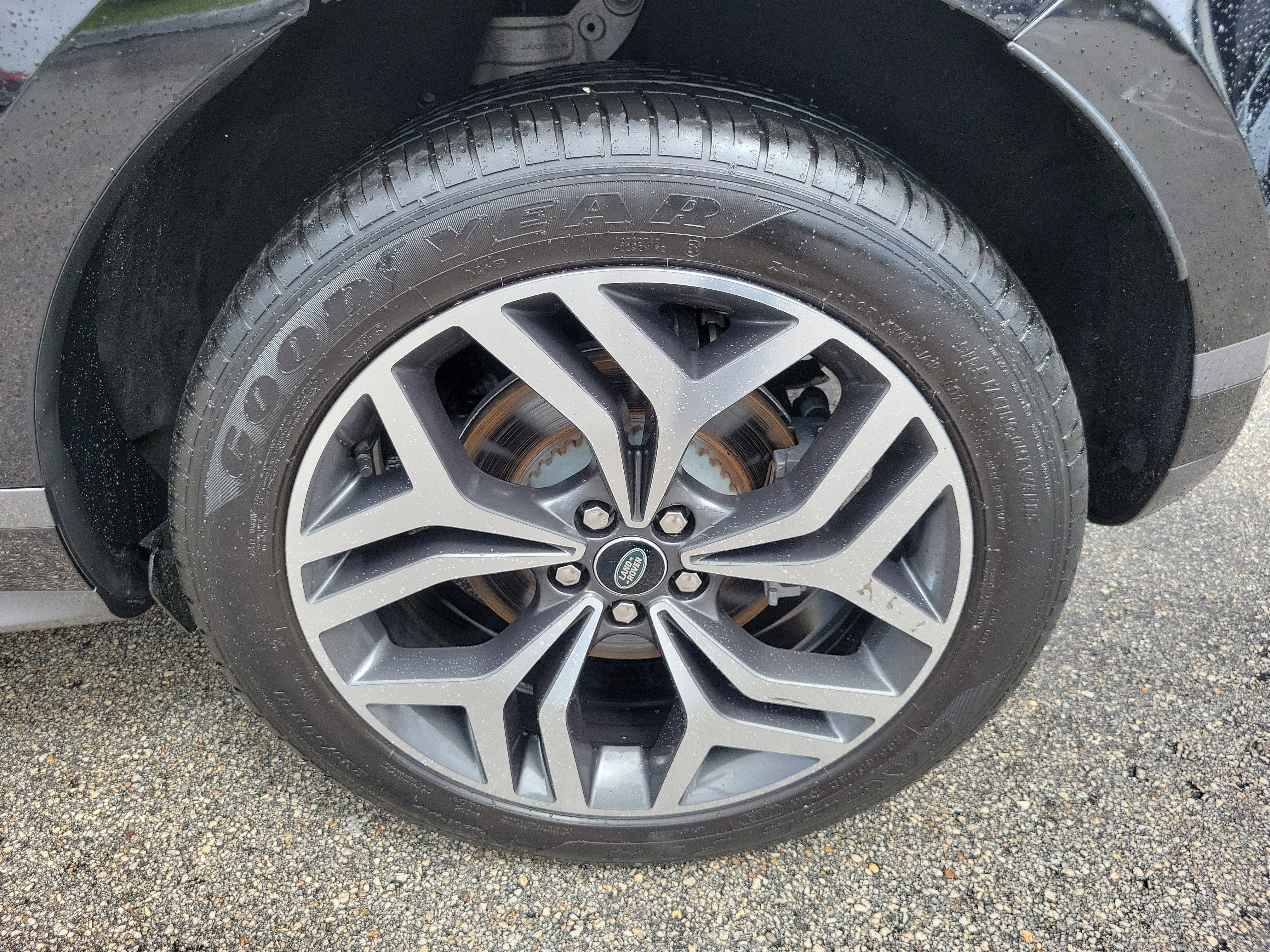 2023 Land Rover Range Rover Evoque R-Dynamic SE