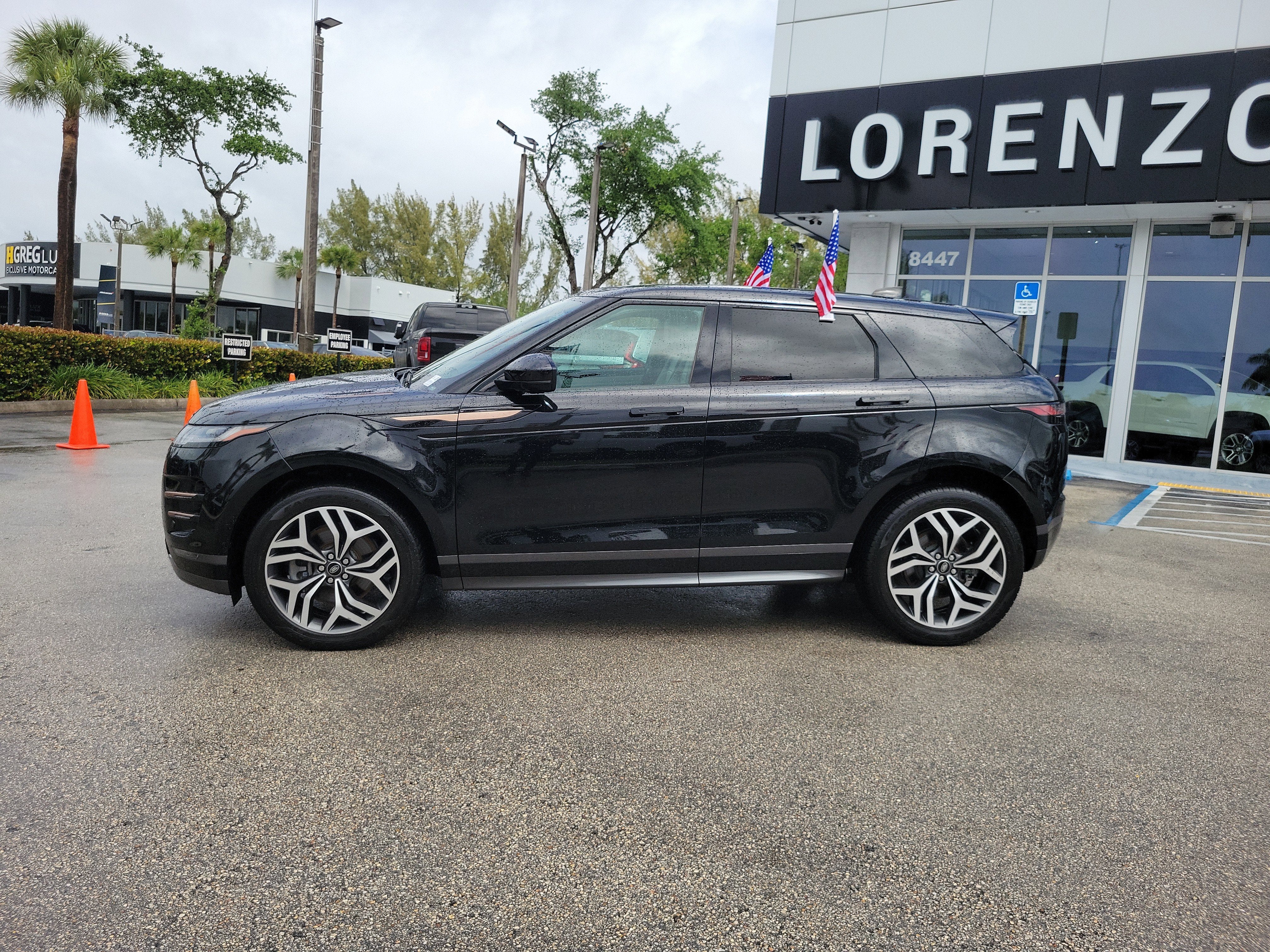 2023 Land Rover Range Rover Evoque R-Dynamic SE