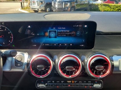 2023 Mercedes-Benz GLB GLB 250