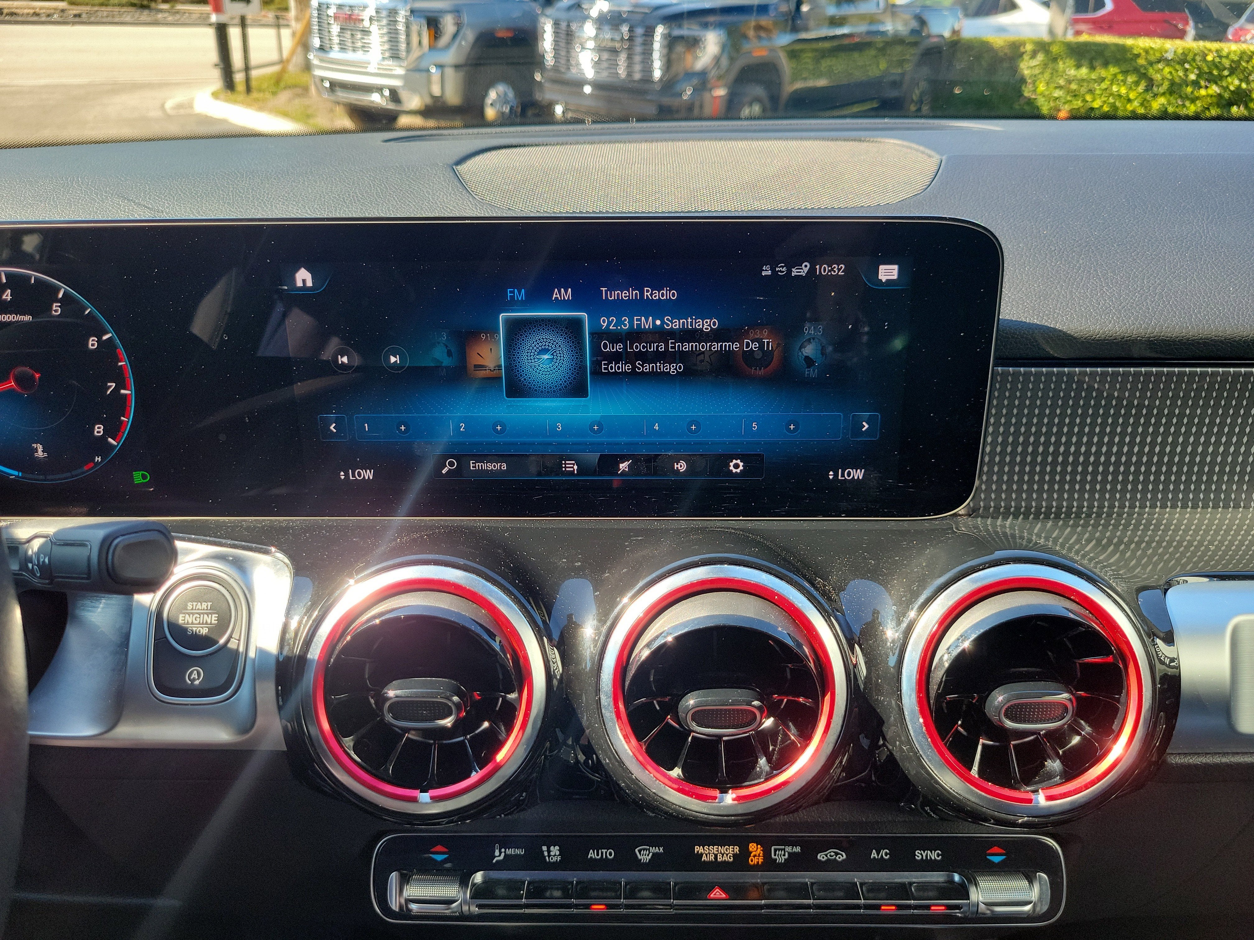 2023 Mercedes-Benz GLB GLB 250