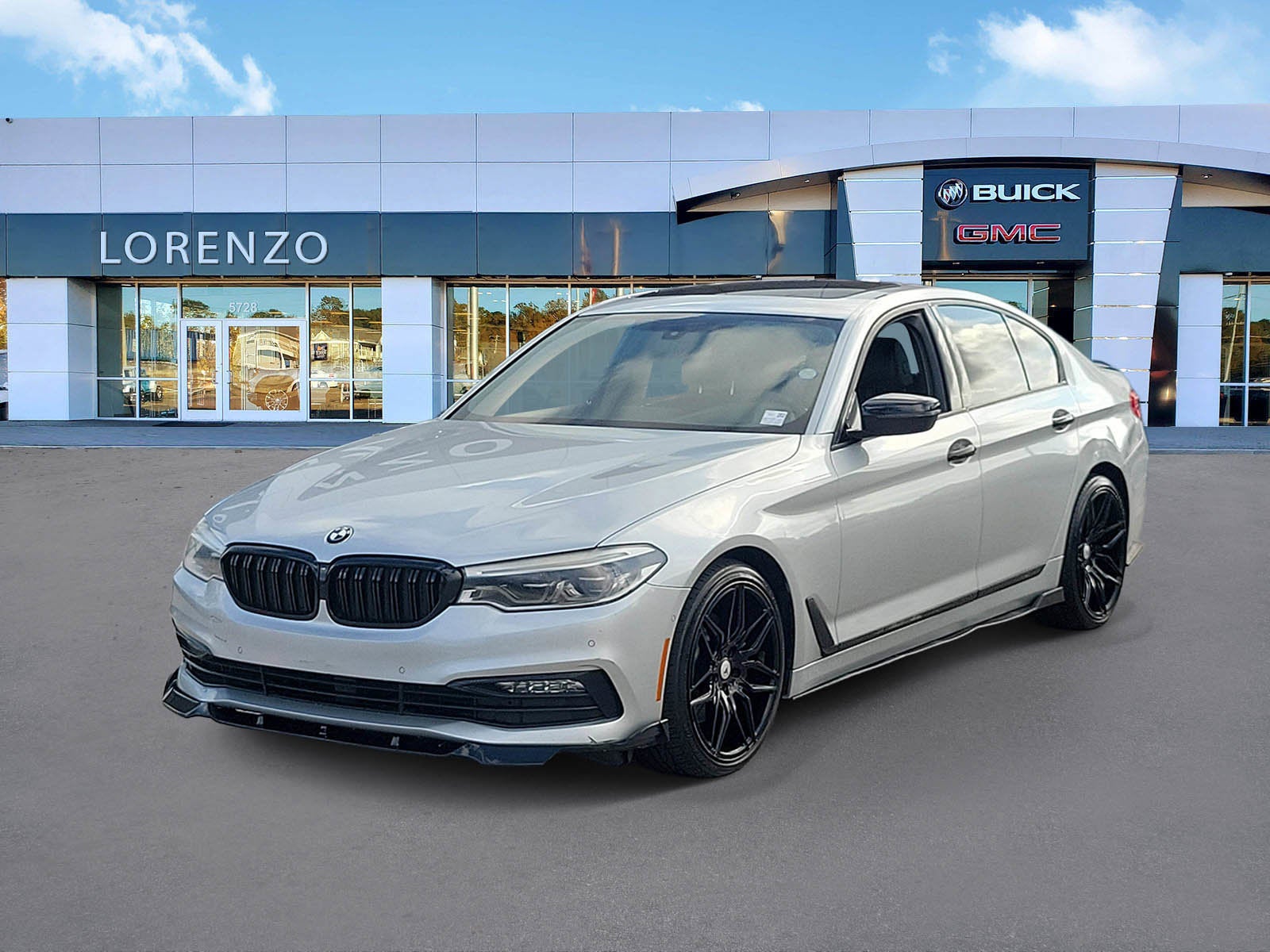 2017 BMW 5 Series 540i Sedan's photo