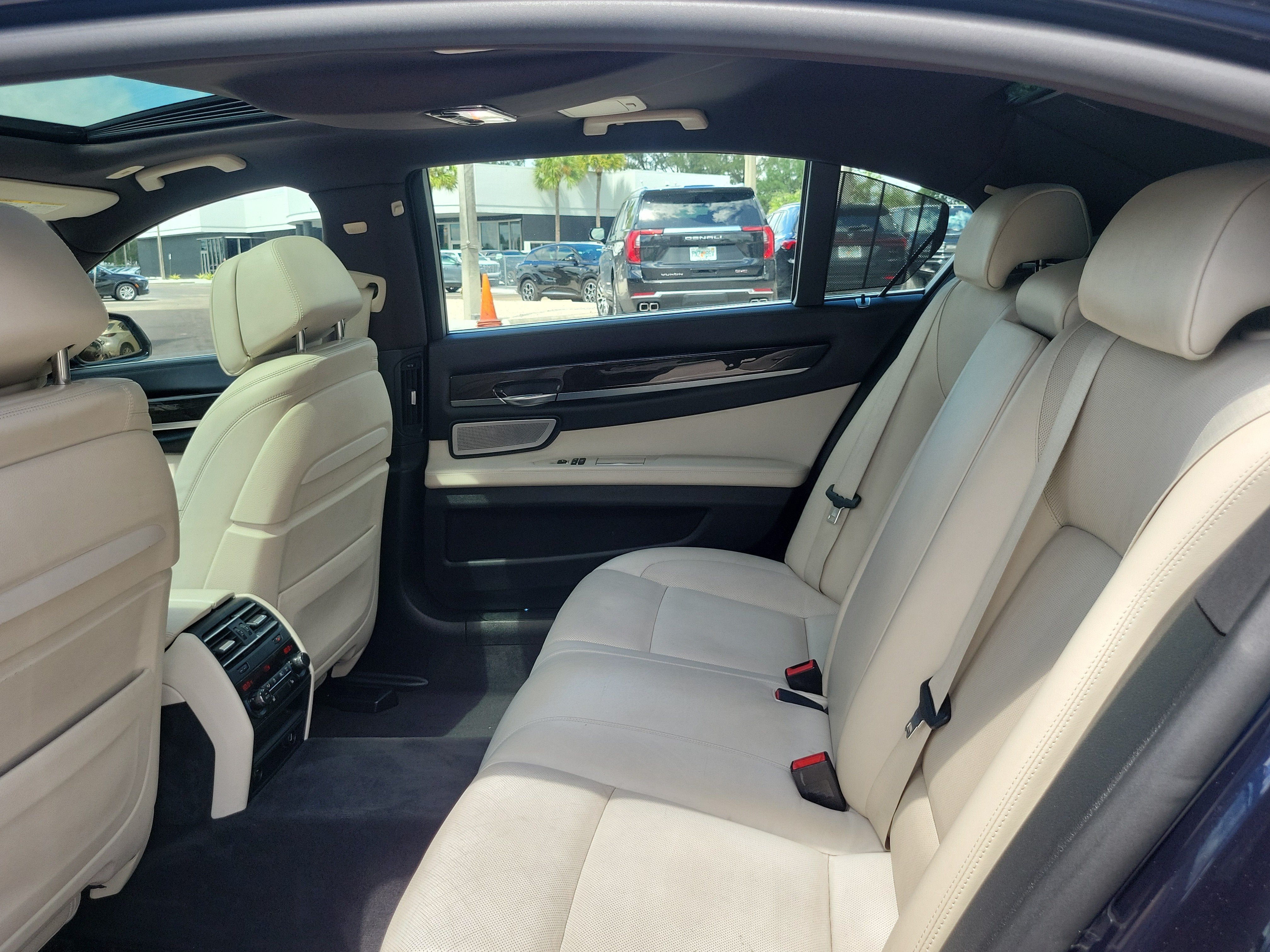 2013 BMW 7 Series 750Li xDrive
