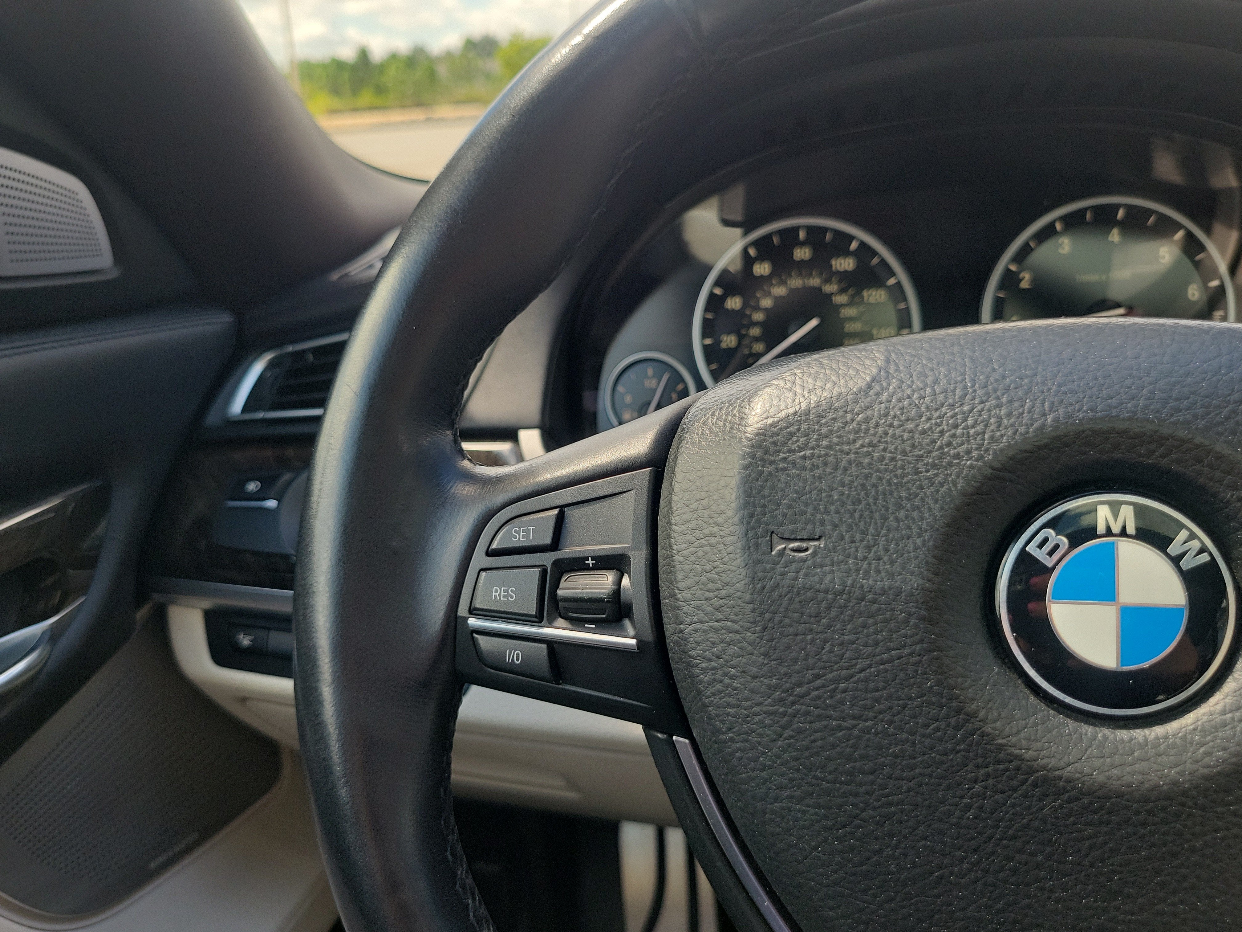 2013 BMW 7 Series 750Li xDrive