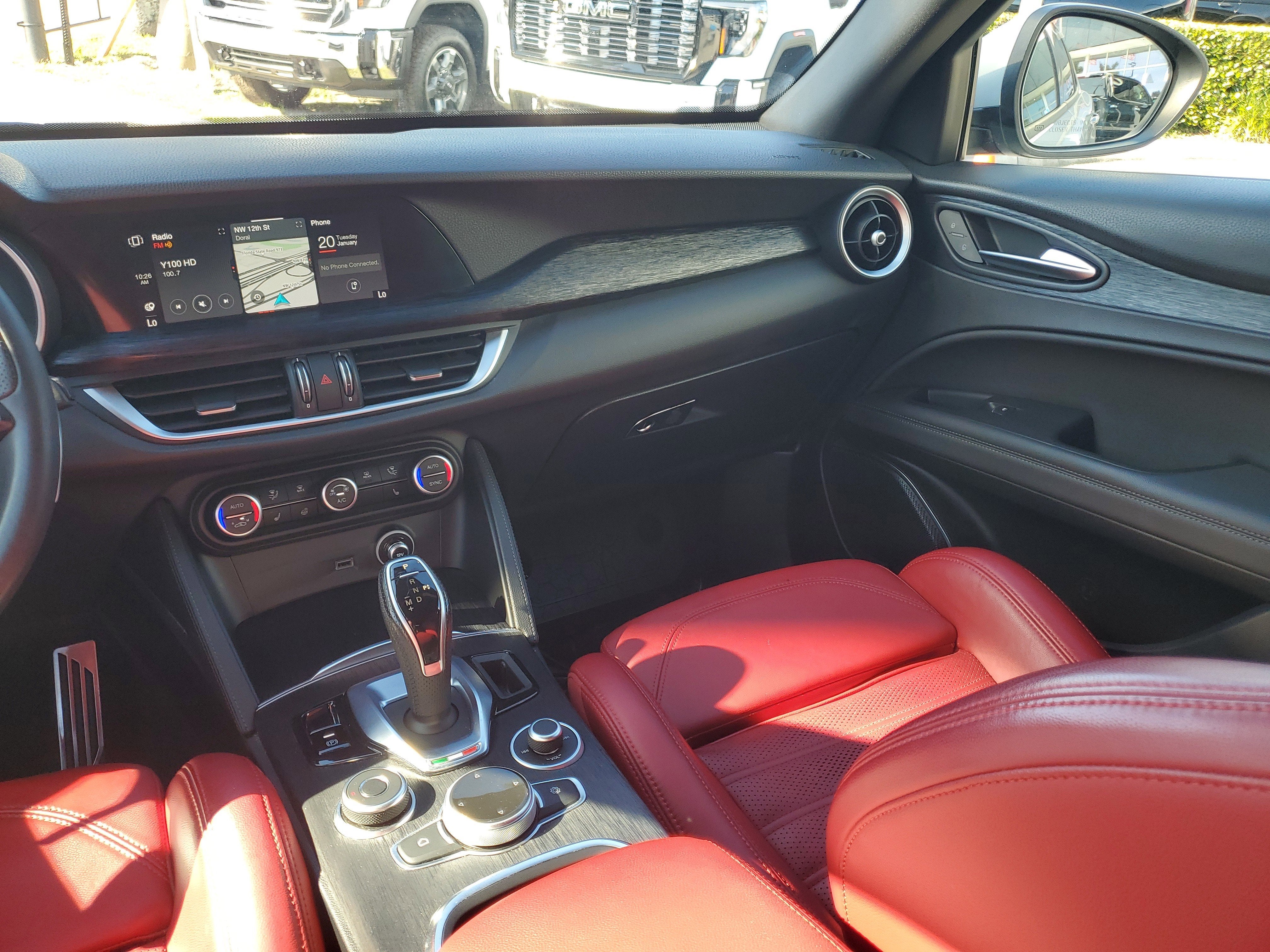 2022 Alfa Romeo Stelvio Sprint