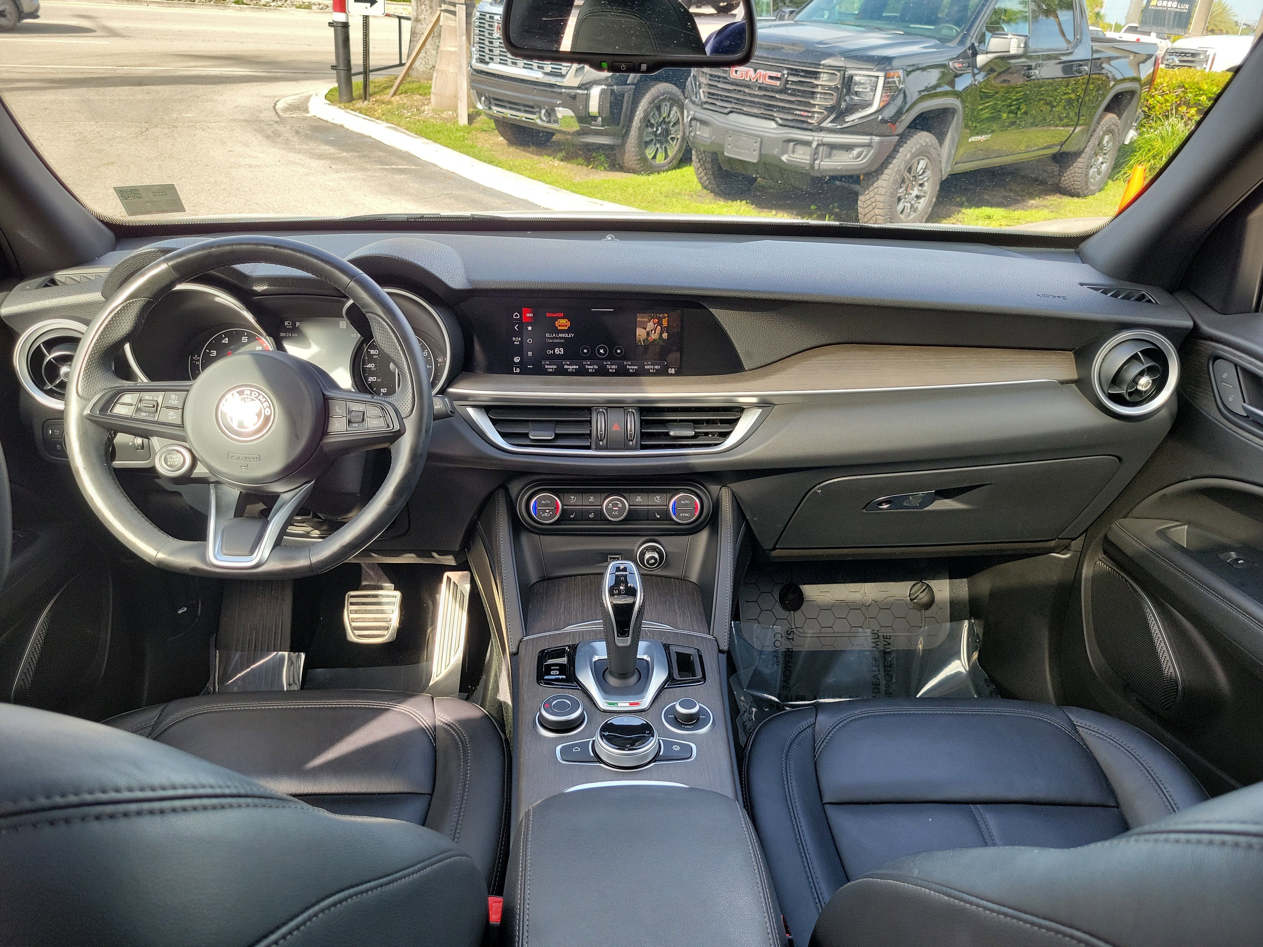 2023 Alfa Romeo Stelvio Ti