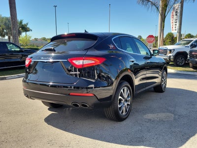 2018 Maserati Levante NA