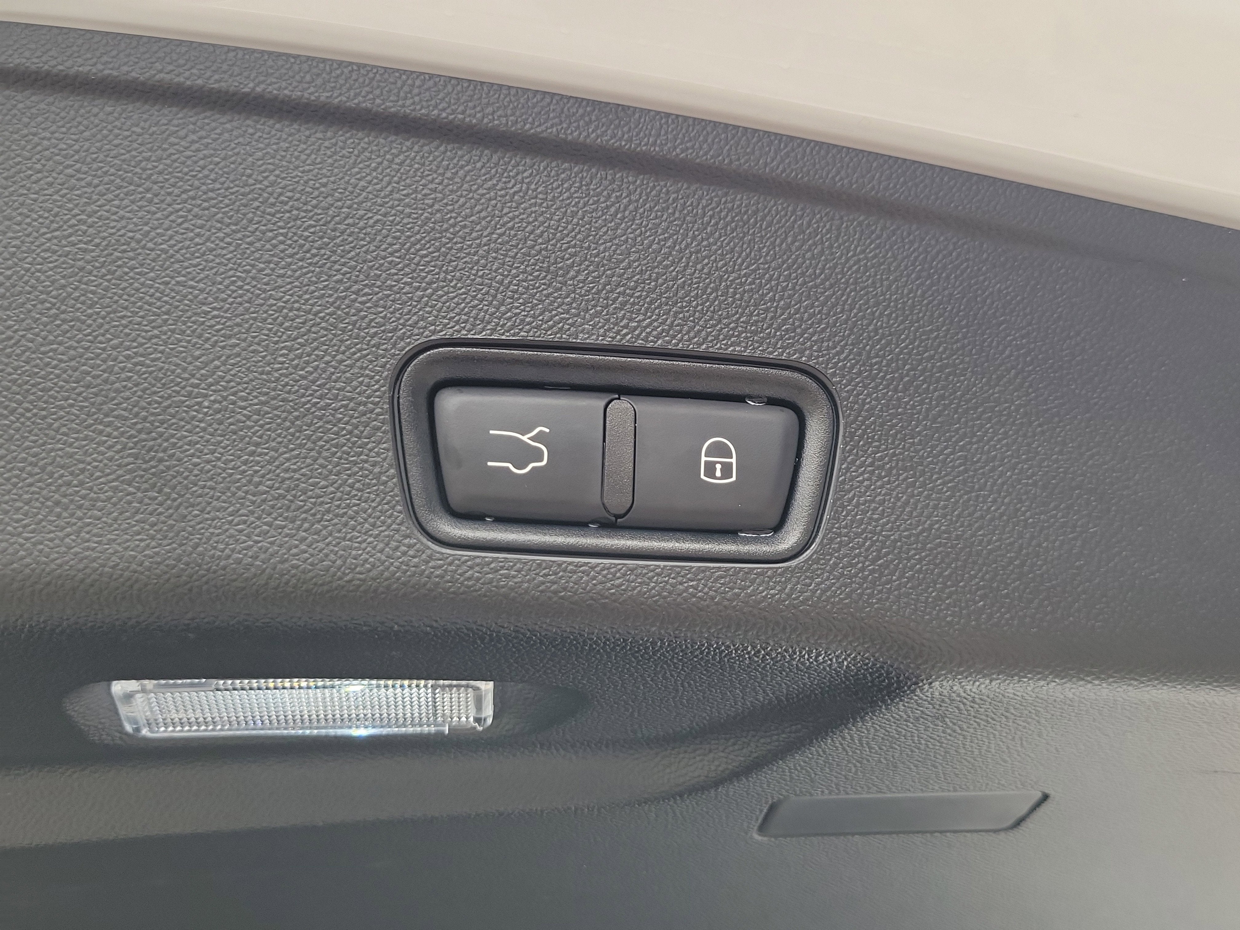 2023 Maserati Grecale Modena