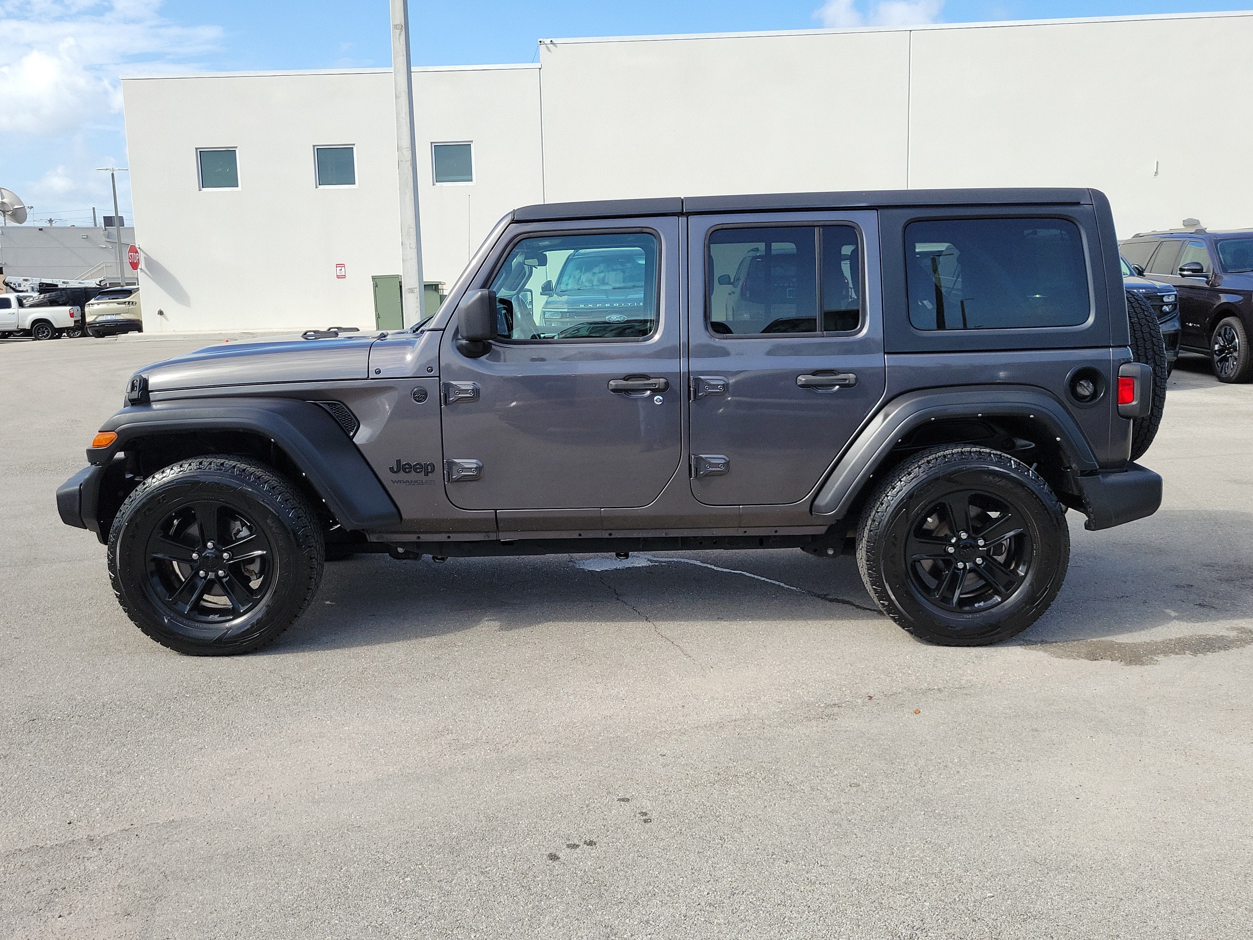 2022 Jeep Wrangler Unlimited Sport Altitude 4WD