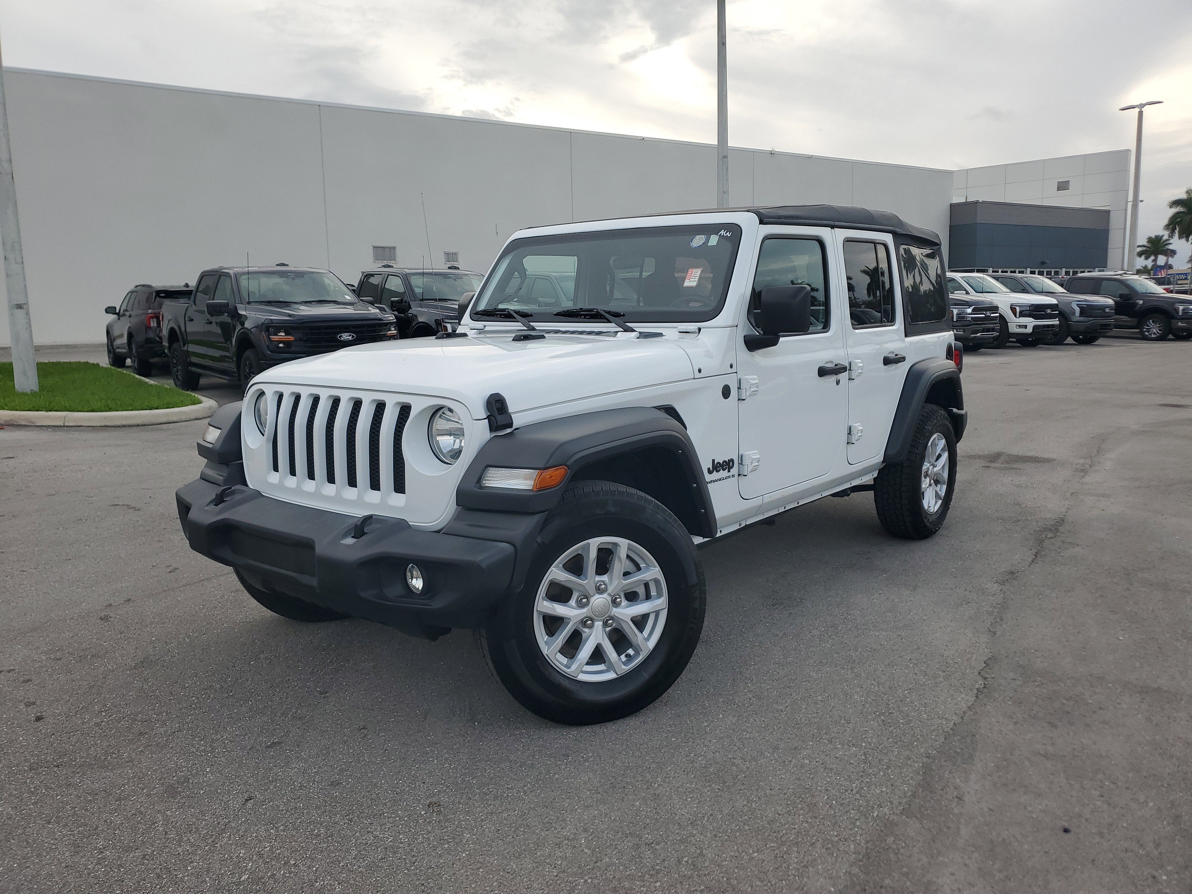 2023 Jeep Wrangler Sport S 4WD