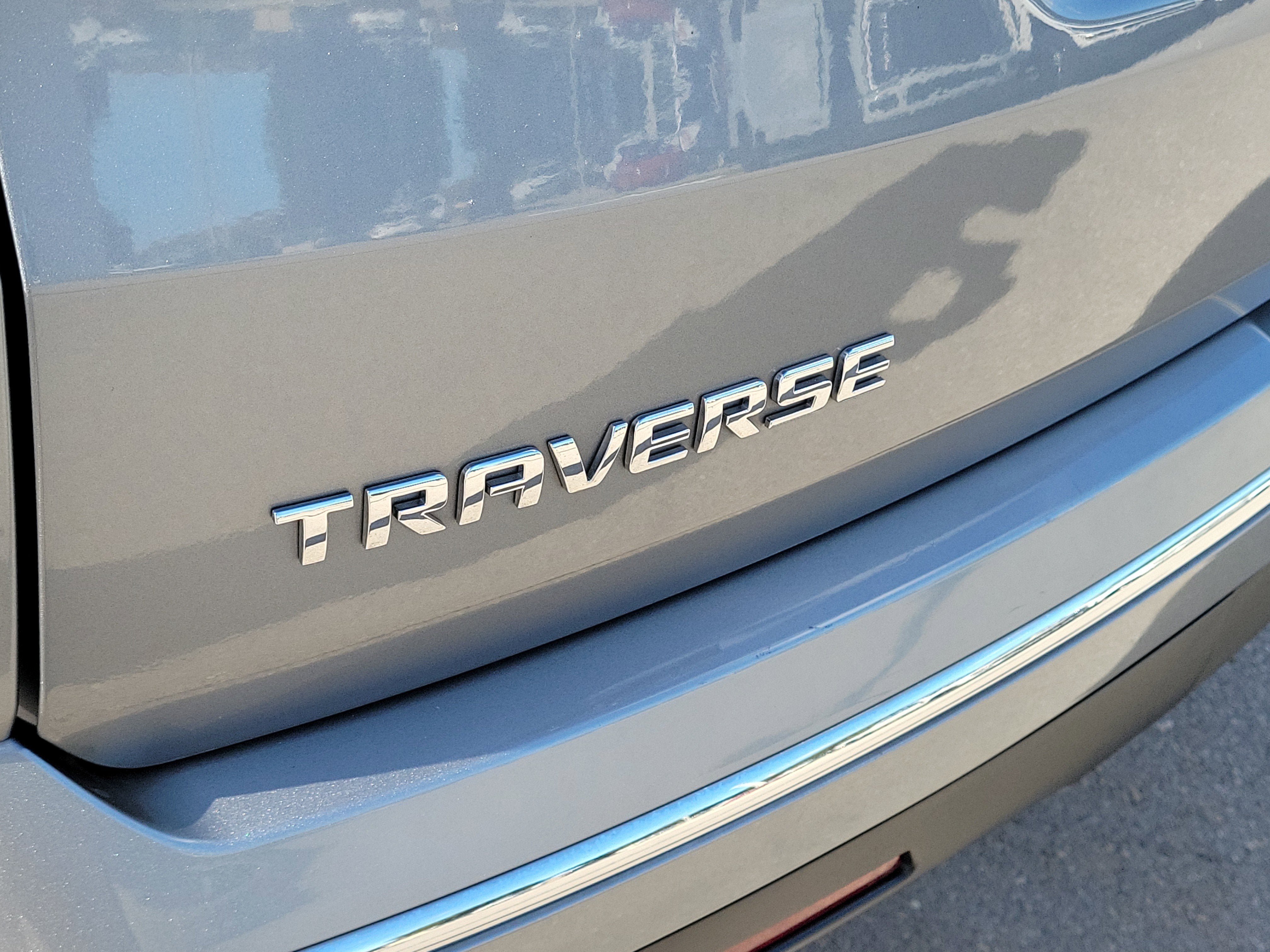 2023 Chevrolet Traverse Premier