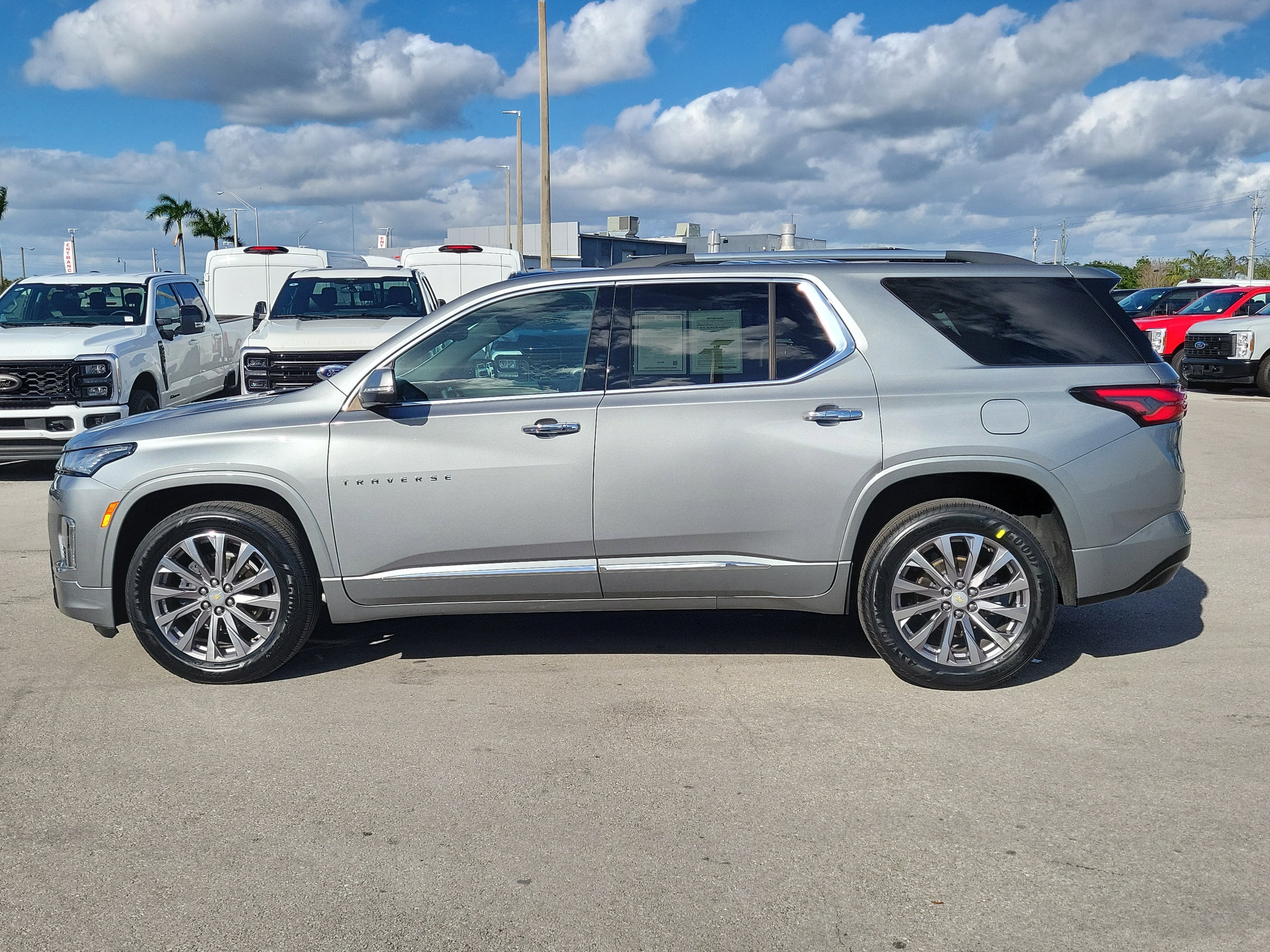 2023 Chevrolet Traverse Premier