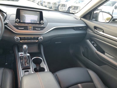 2025 Nissan Altima SR