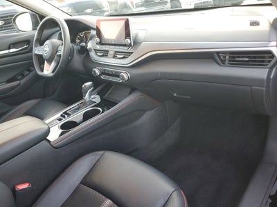 2025 Nissan Altima SR