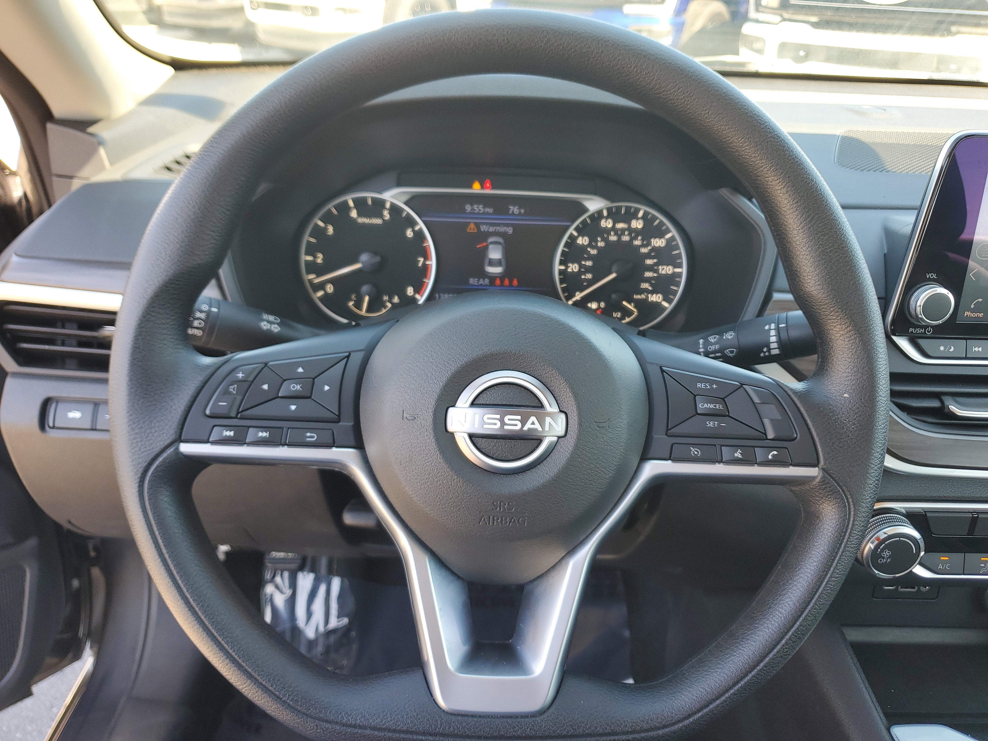 2025 Nissan Altima SV