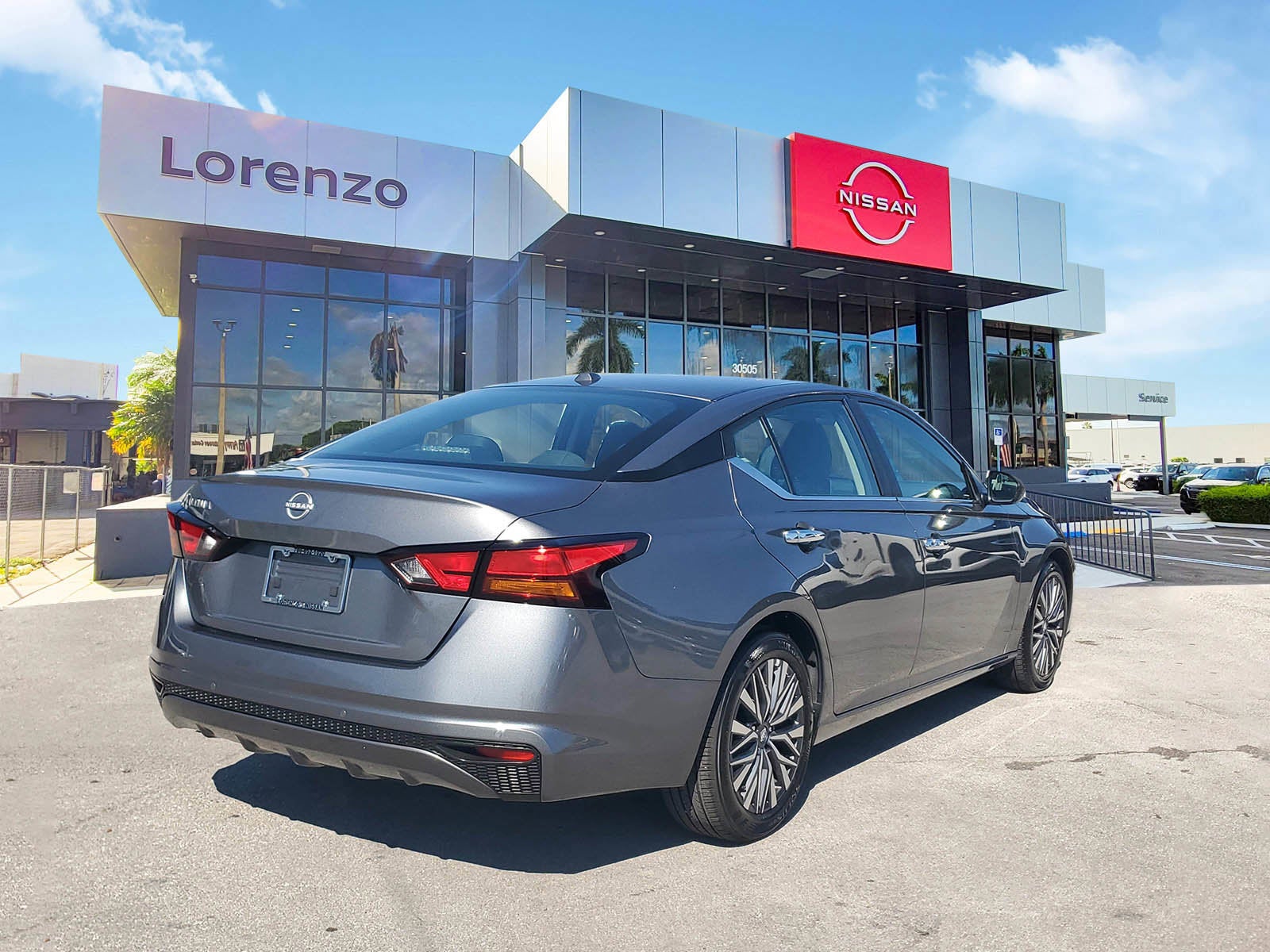 2025 Nissan Altima SV
