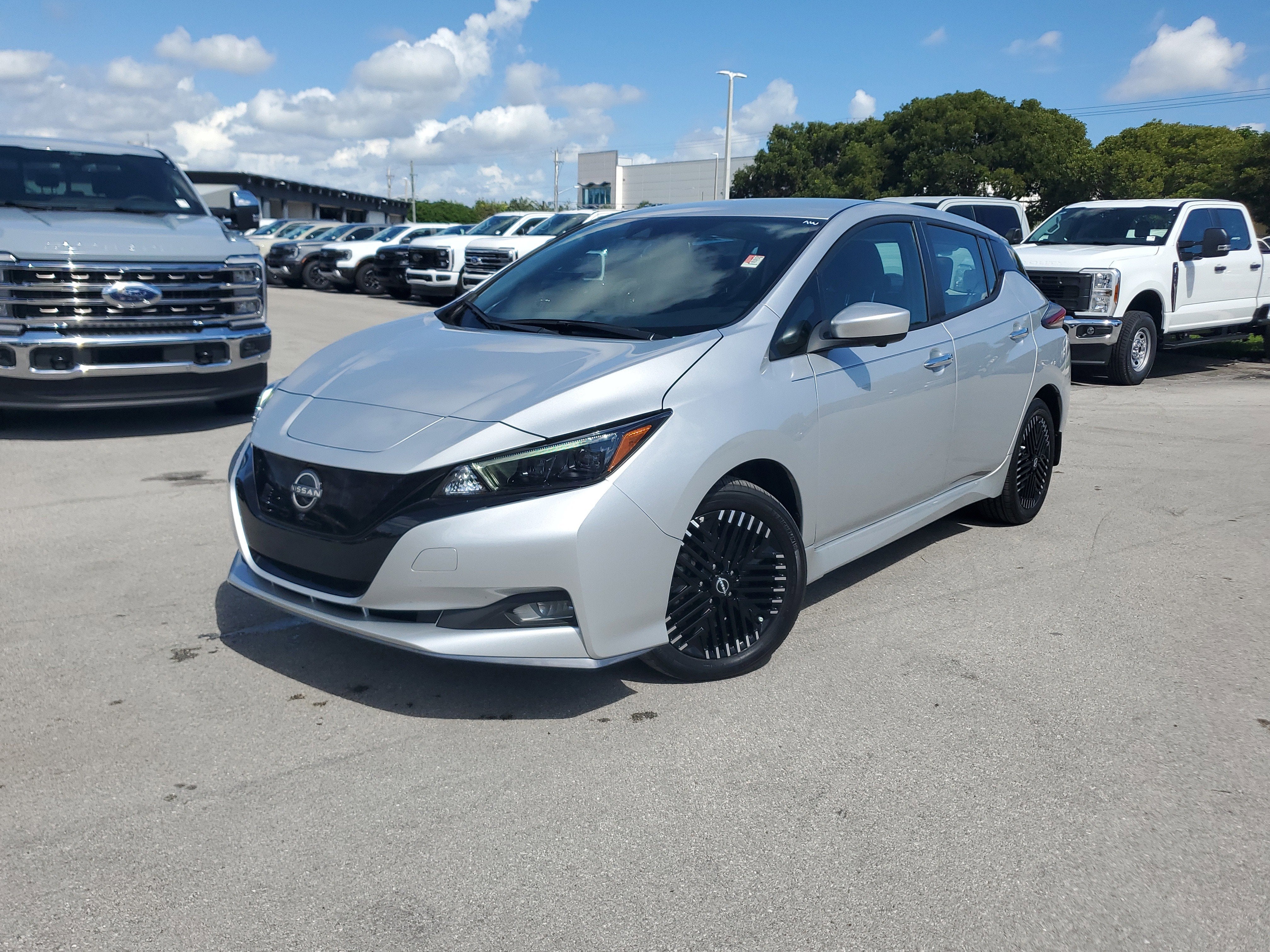 2024 Nissan LEAF SV PLUS