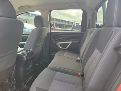 2021 Nissan Titan SV 4WD