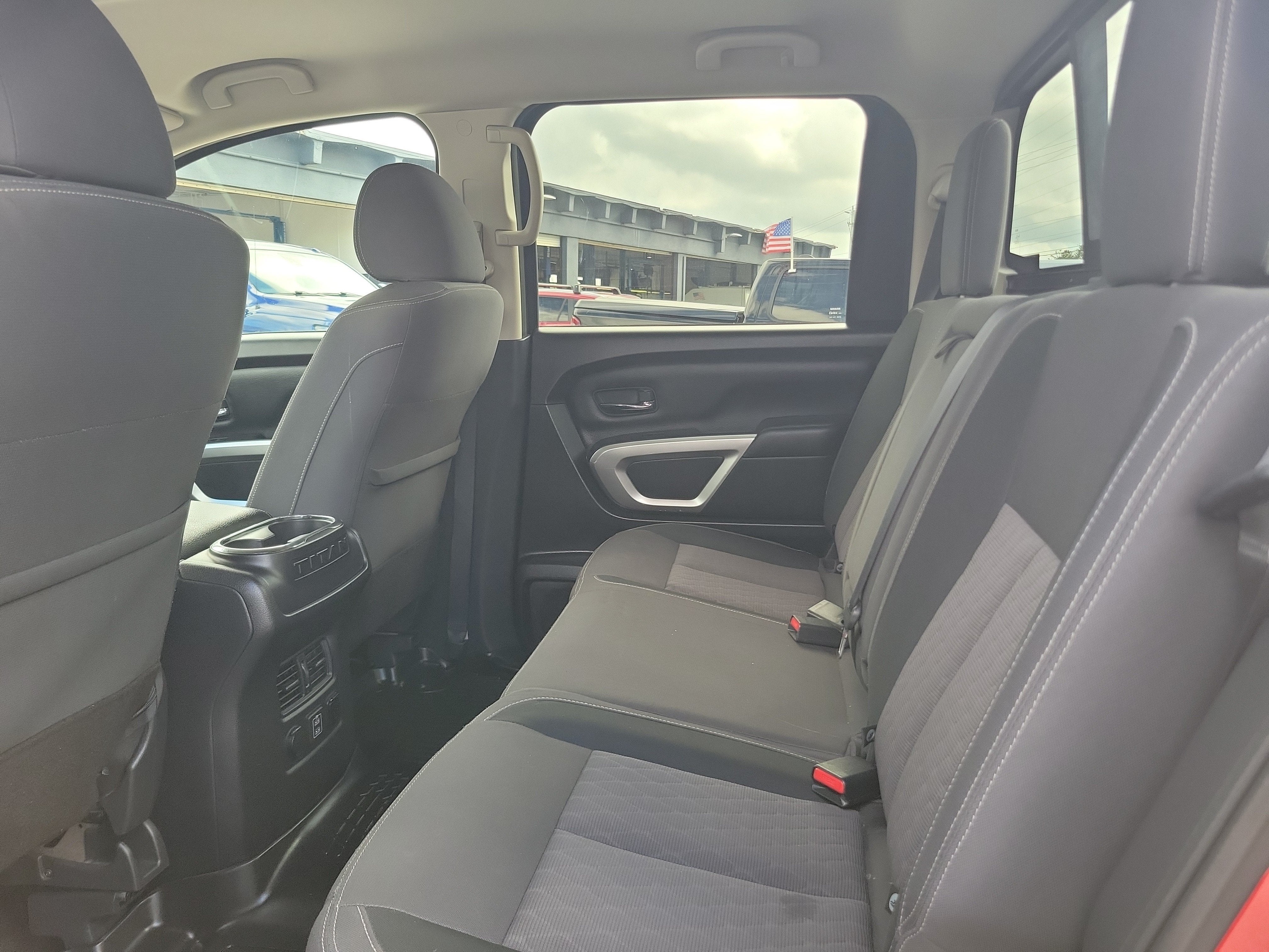 2021 Nissan Titan SV 4WD