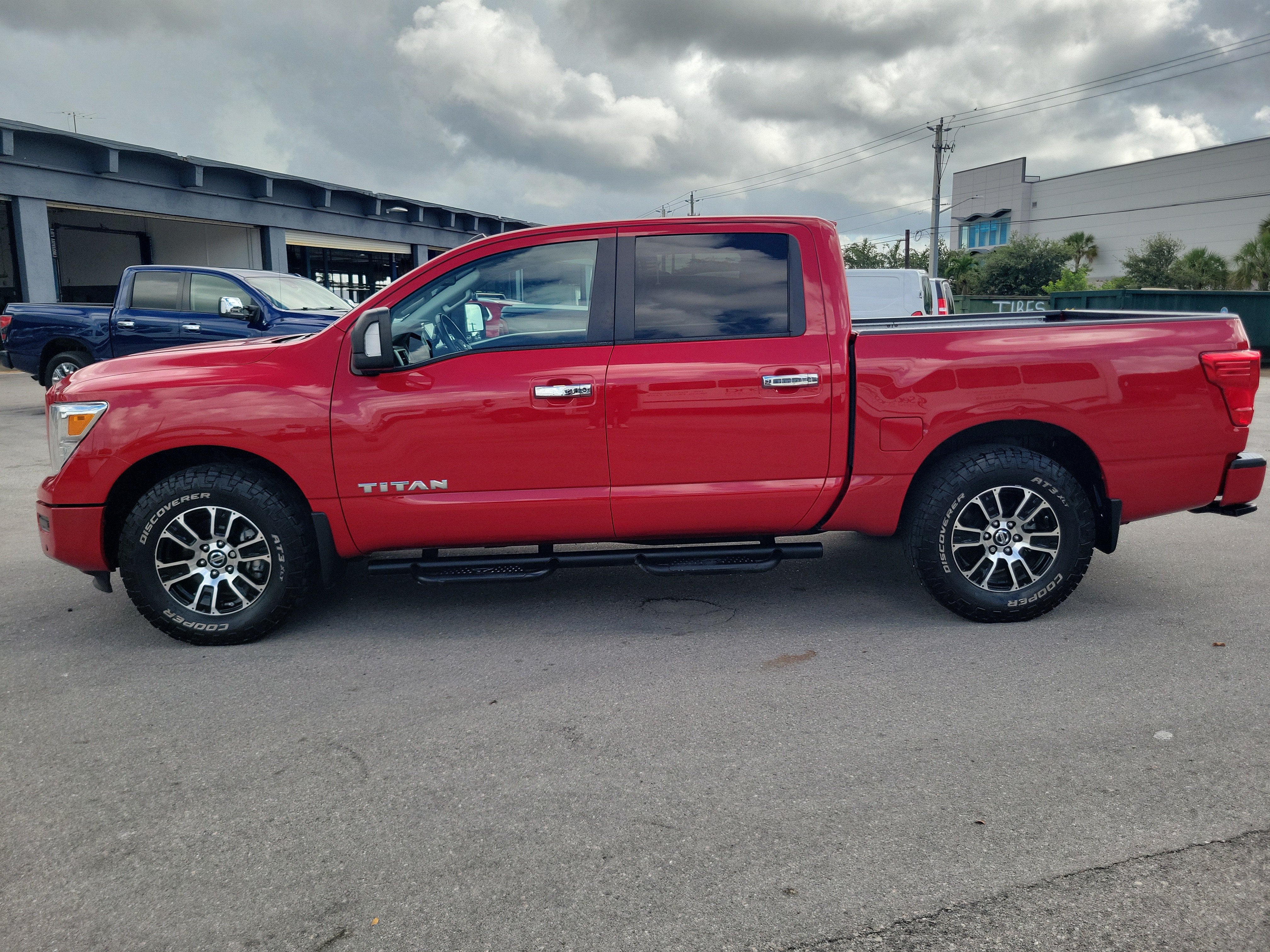 2021 Nissan Titan SV 4WD
