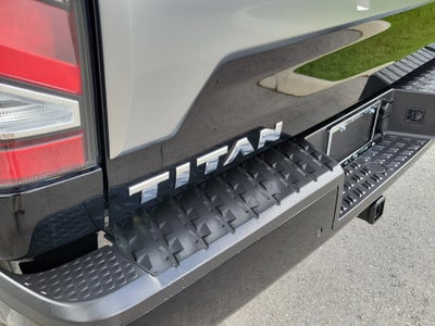 2021 Nissan Titan Platinum Reserve 4WD