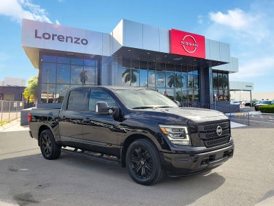2023 Nissan Titan SV