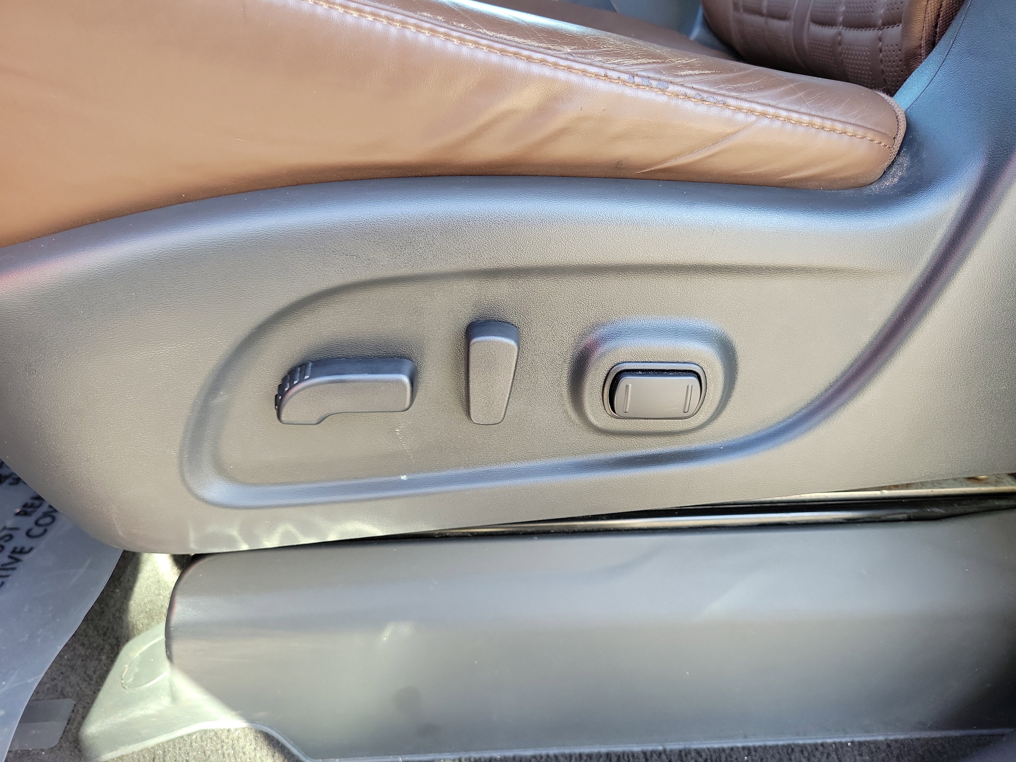 2020 Nissan Titan Platinum Reserve