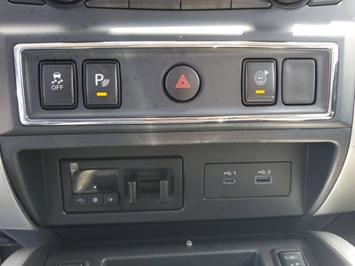 2021 Nissan Titan SV