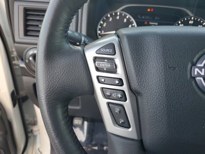 2024 Nissan TITAN Crew Cab SV