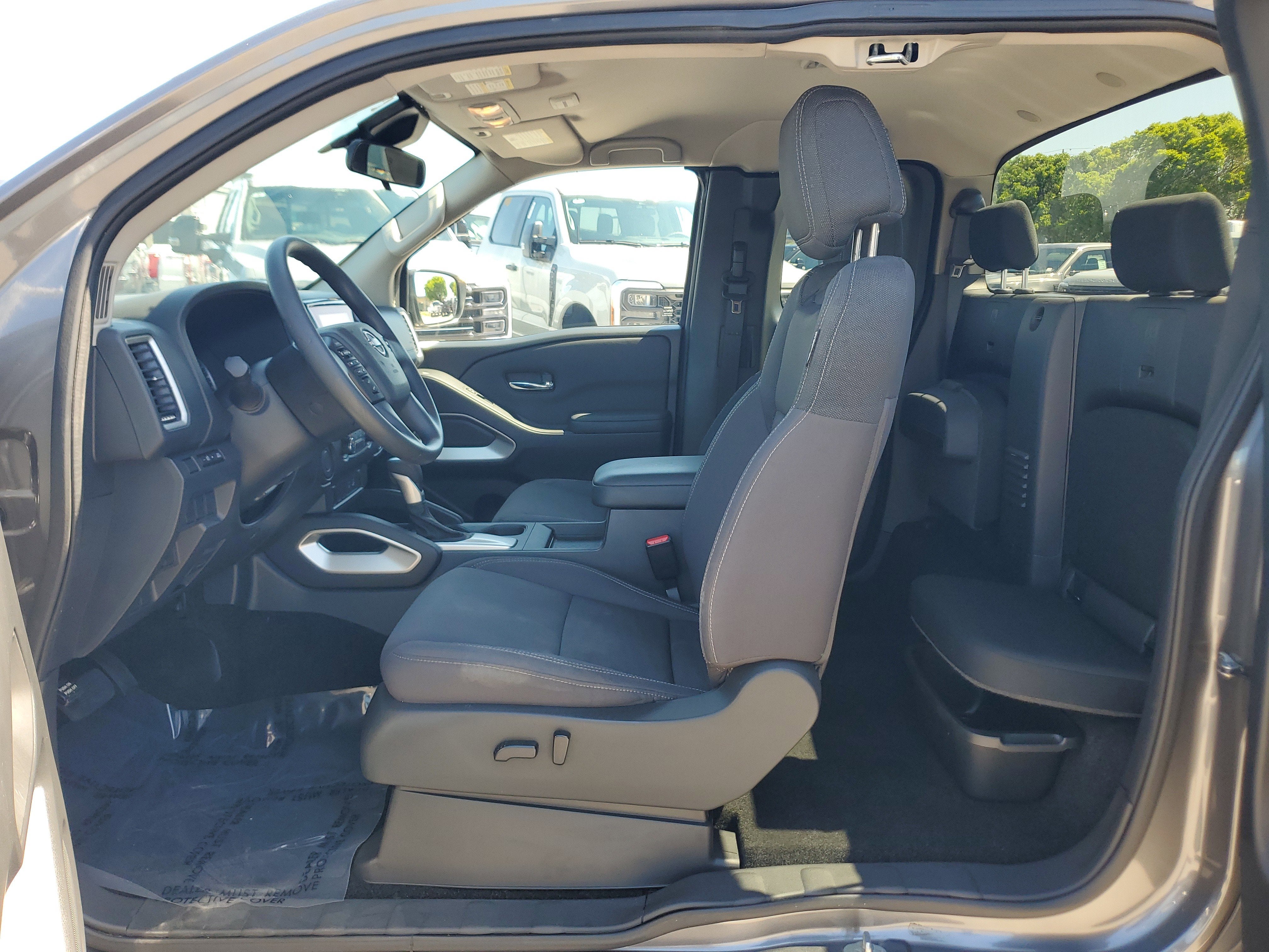2023 Nissan Frontier King Cab® SV