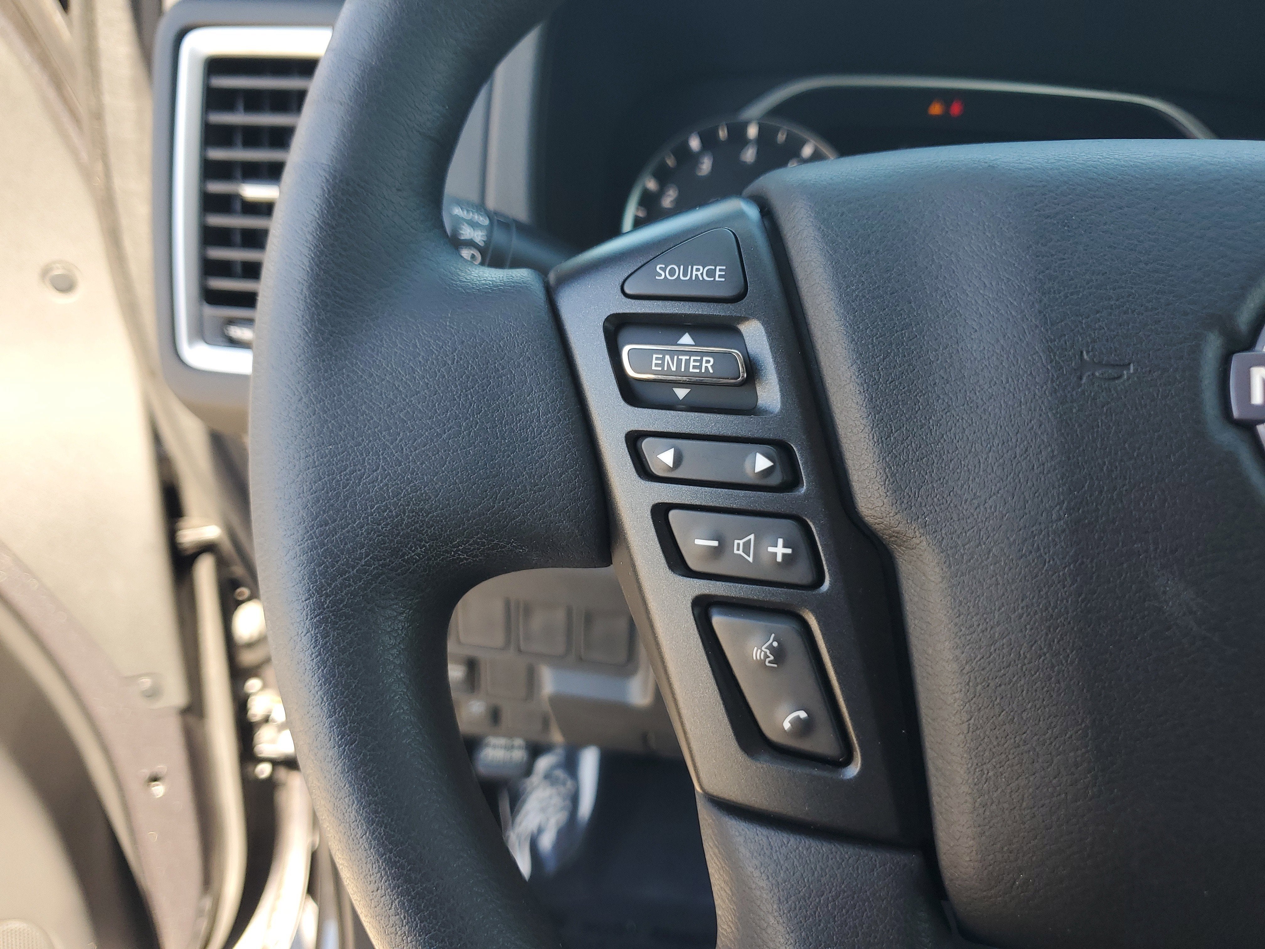 2023 Nissan Frontier King Cab® SV