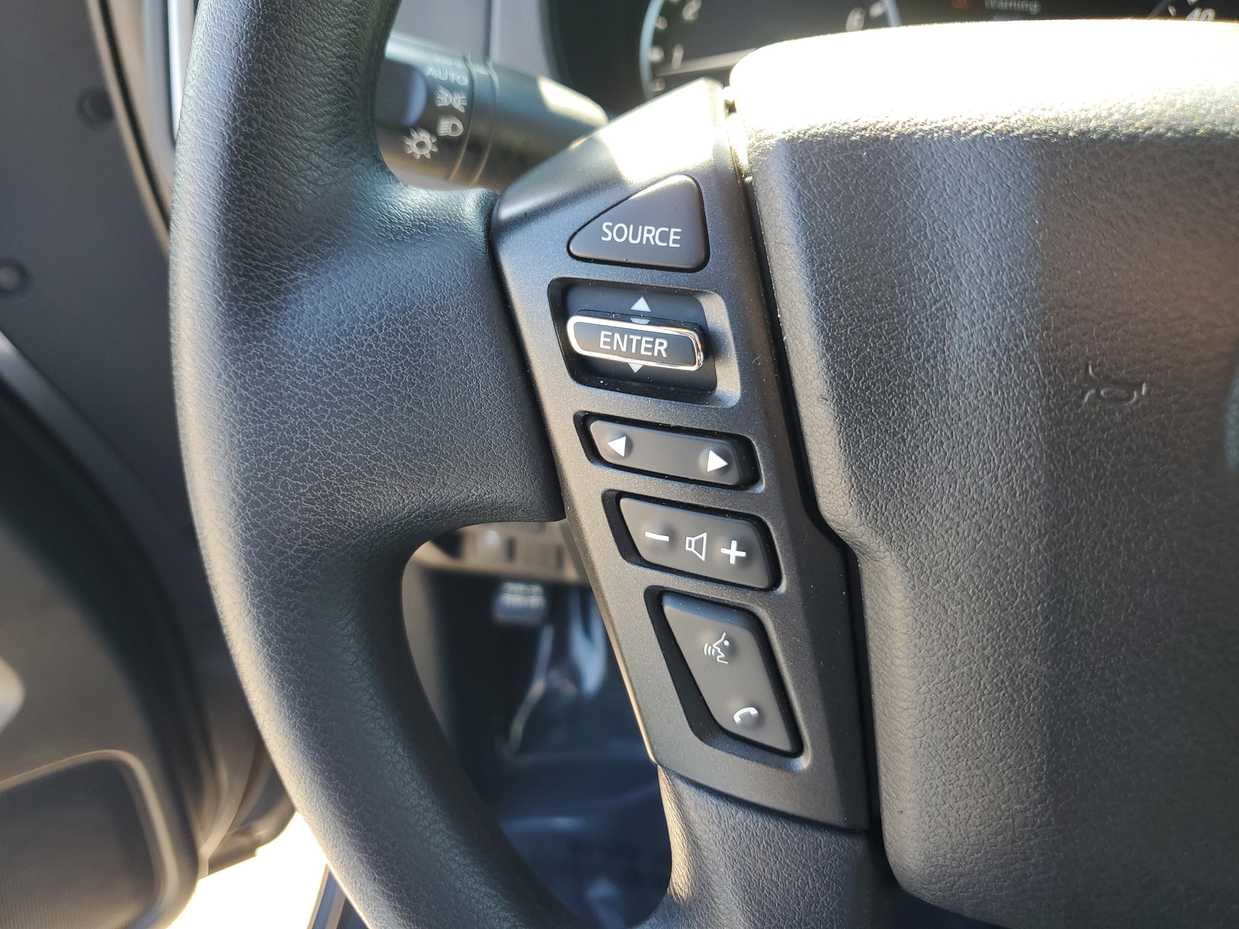 2024 Nissan Frontier Crew Cab SV