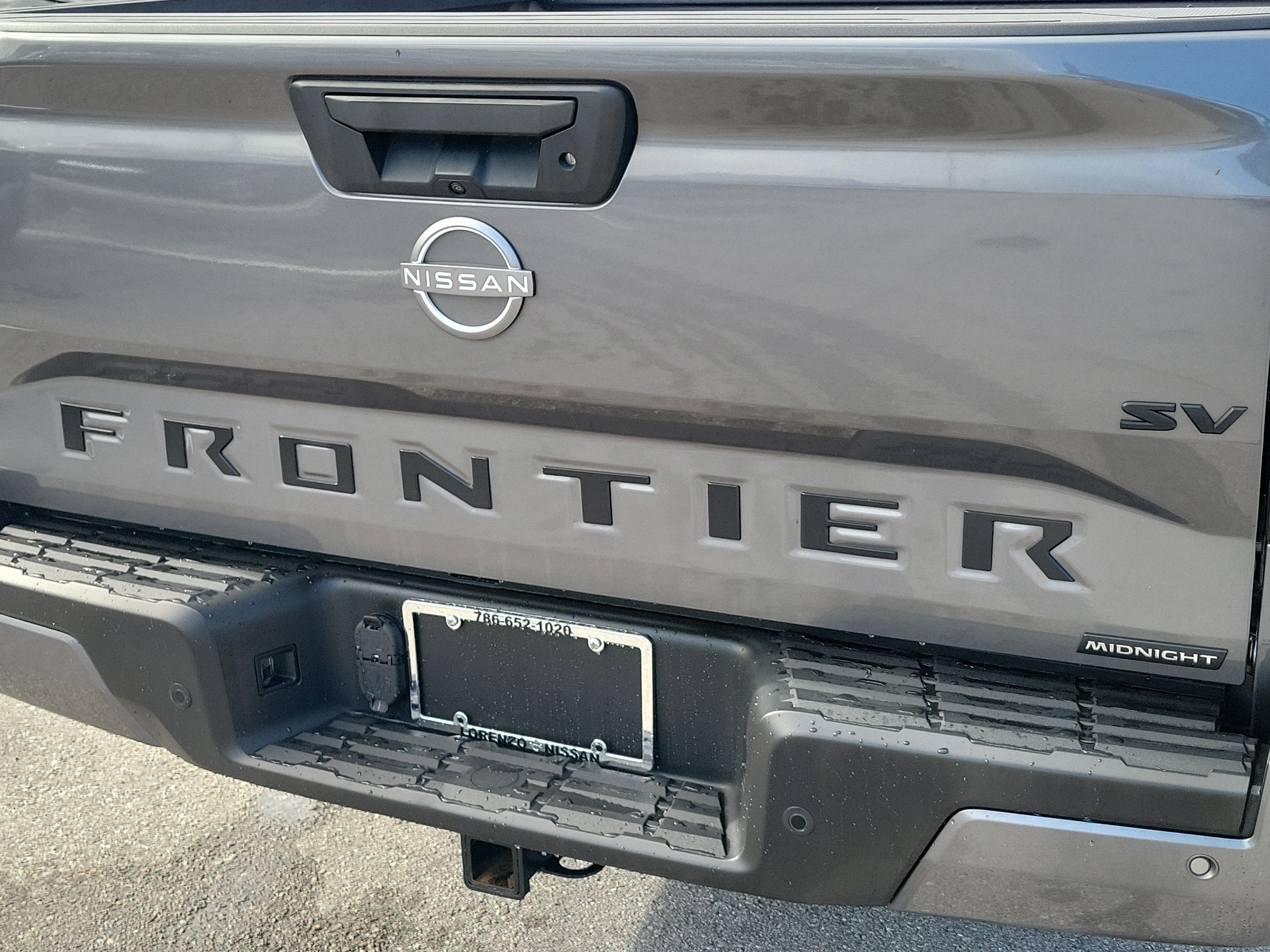 2023 Nissan Frontier SV