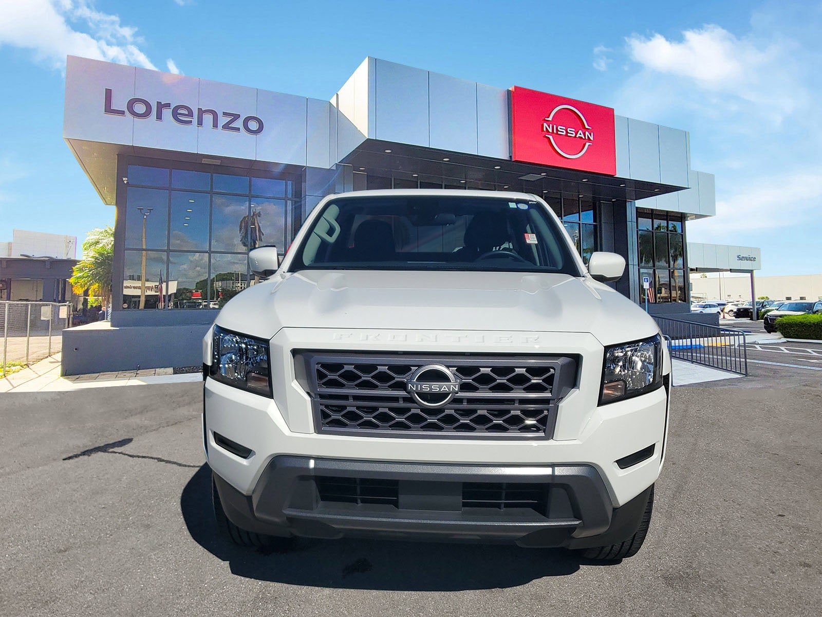 2024 Nissan Frontier SV