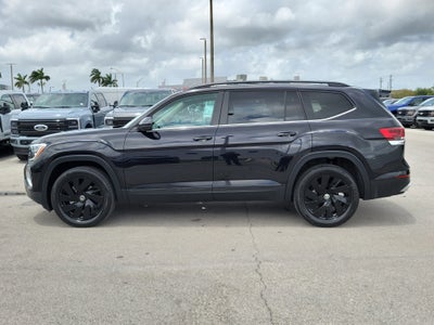 2025 Volkswagen Atlas 2.0T SE w/Technology