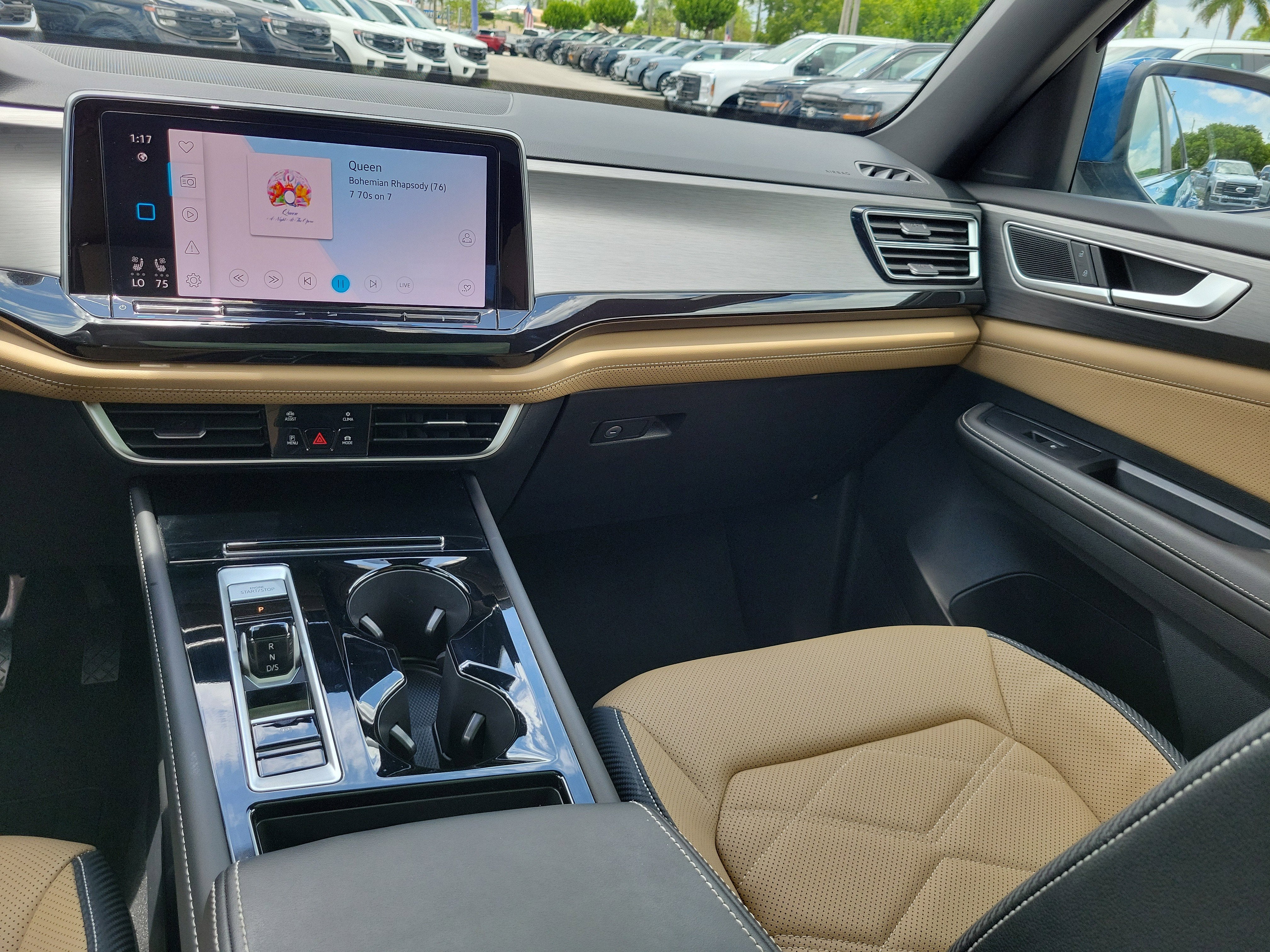 2025 Volkswagen Atlas Cross Sport 2.0T SE w/Technology