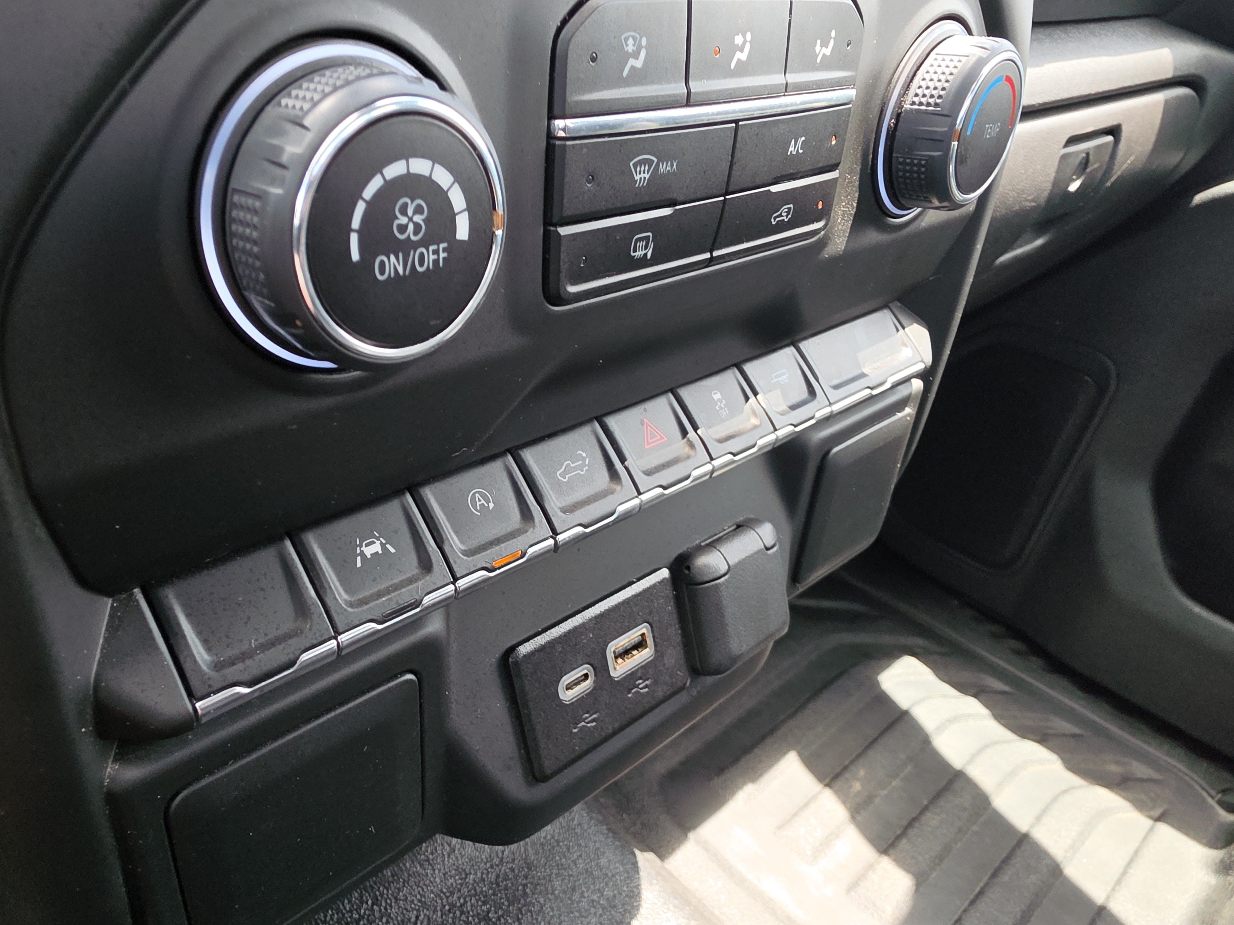 2025 Chevrolet Silverado 1500 Work Truck