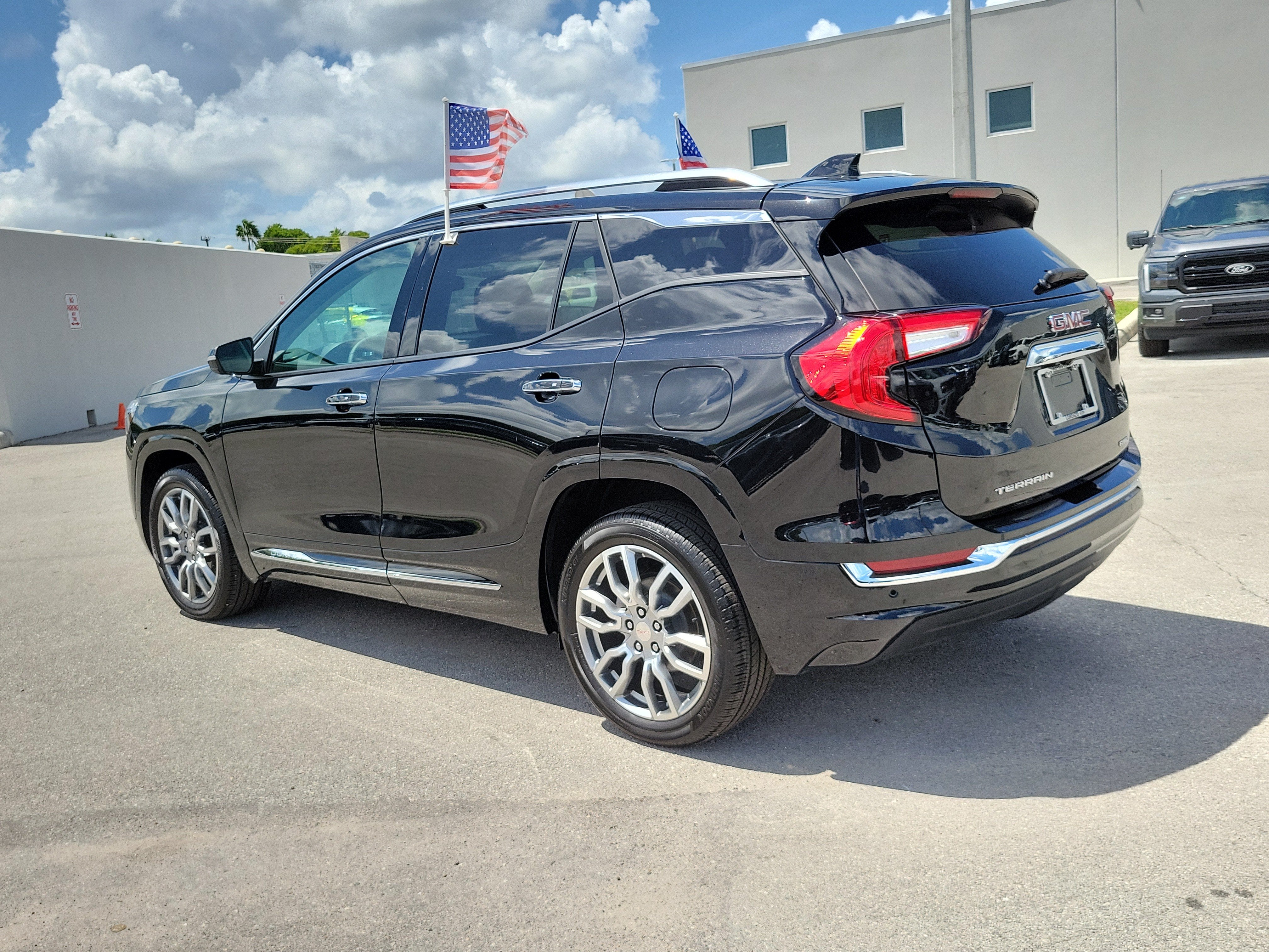 2024 GMC Terrain Denali 4WD